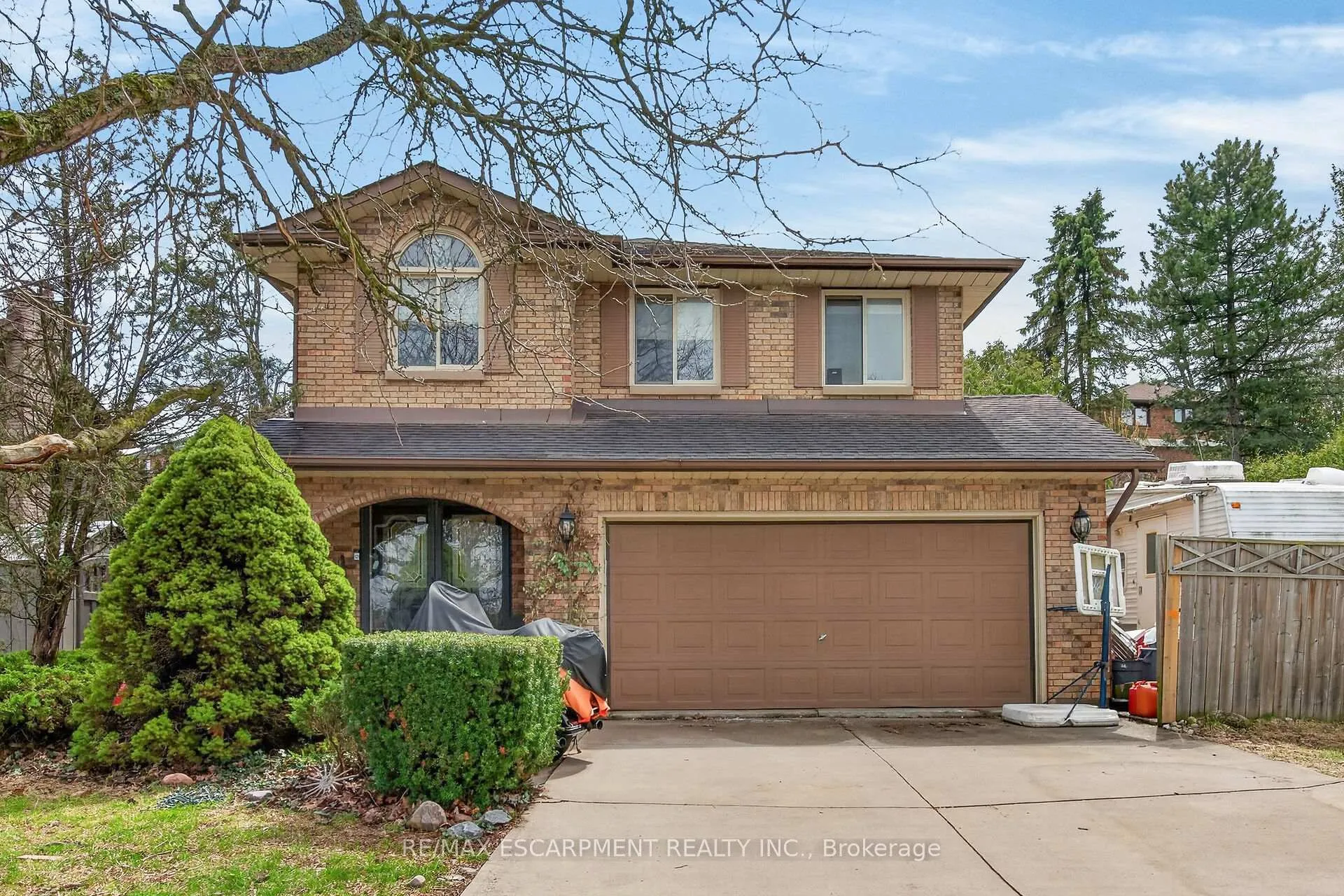 Photo 1 of 249 Lloyminn Avenue, Hamilton, Ancaster — HOMEH