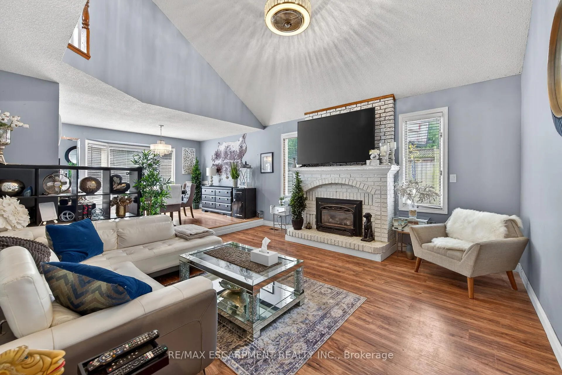 Photo 22 of 249 Lloyminn Avenue, Hamilton, Ancaster — HOMEH