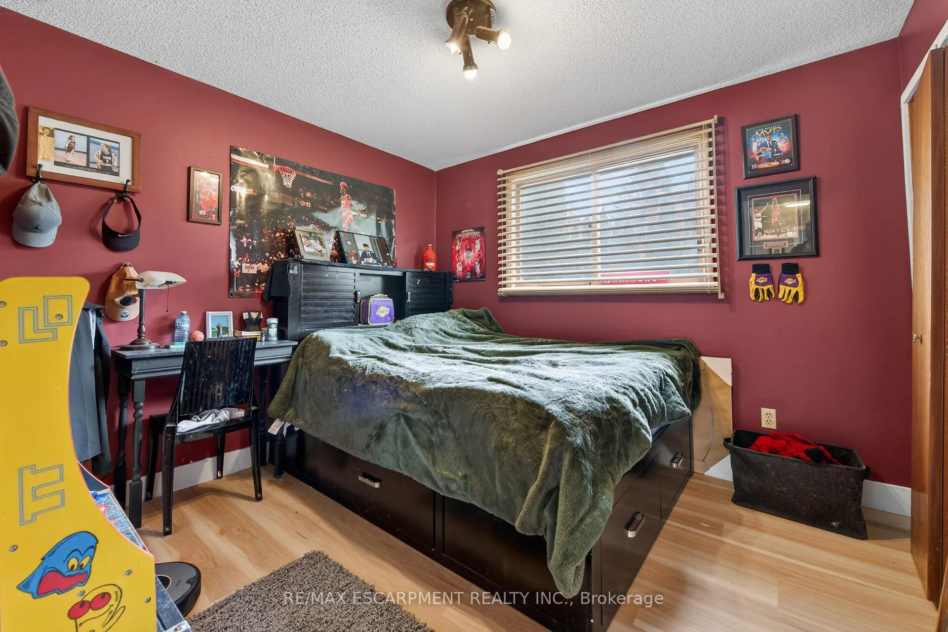 Photo 34 of 249 Lloyminn Avenue, Hamilton, Ancaster — HOMEH