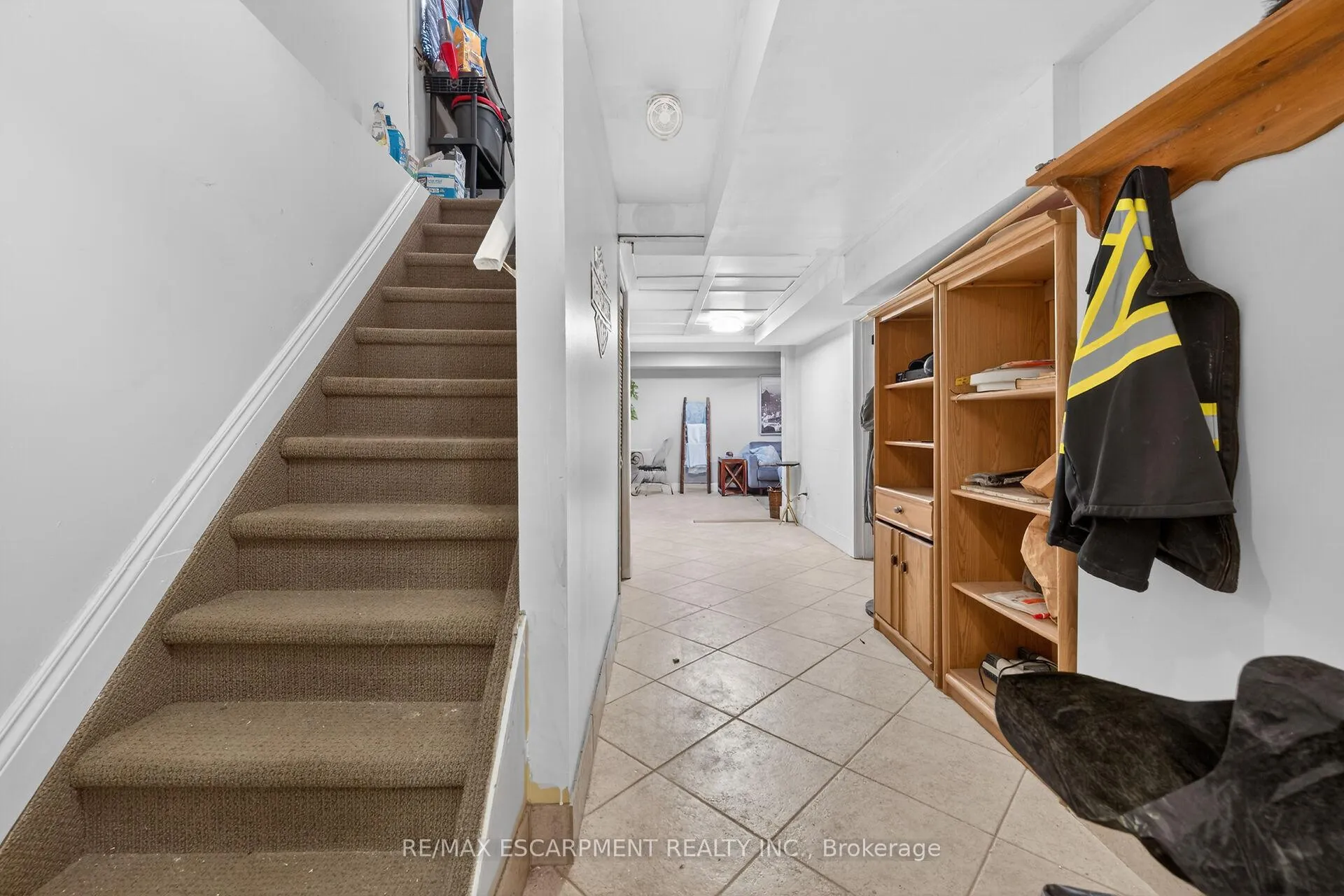 Photo 37 of 249 Lloyminn Avenue, Hamilton, Ancaster — HOMEH