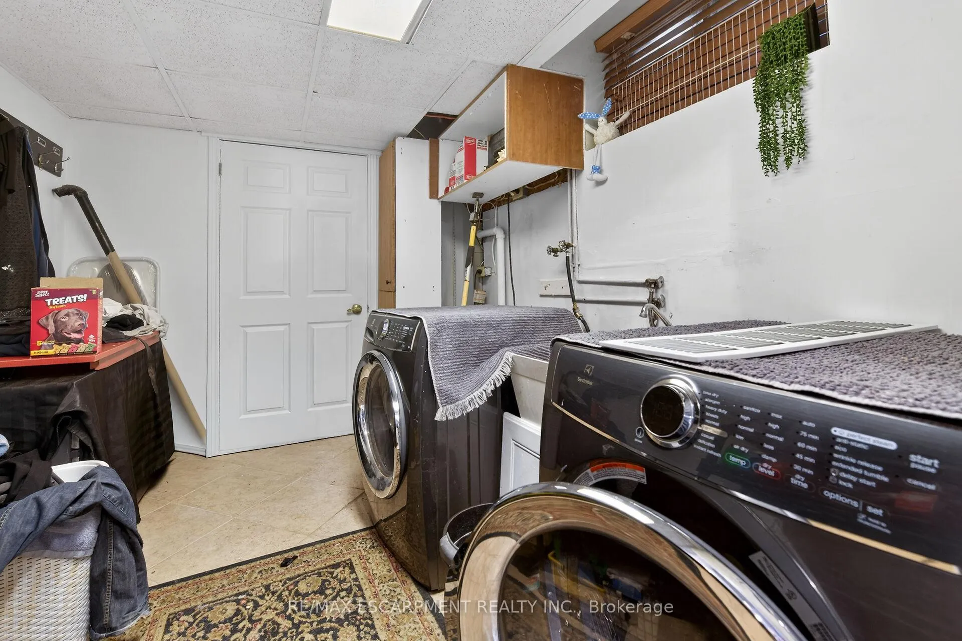Photo 38 of 249 Lloyminn Avenue, Hamilton, Ancaster — HOMEH