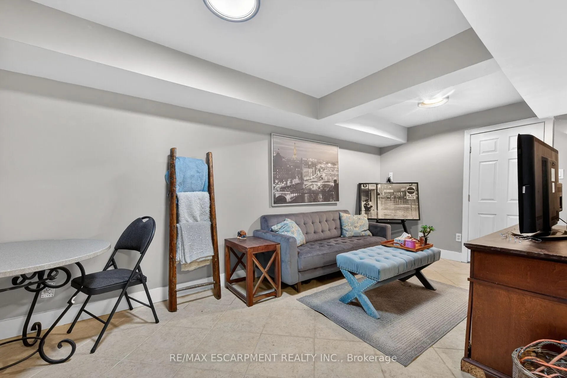 Photo 42 of 249 Lloyminn Avenue, Hamilton, Ancaster — HOMEH