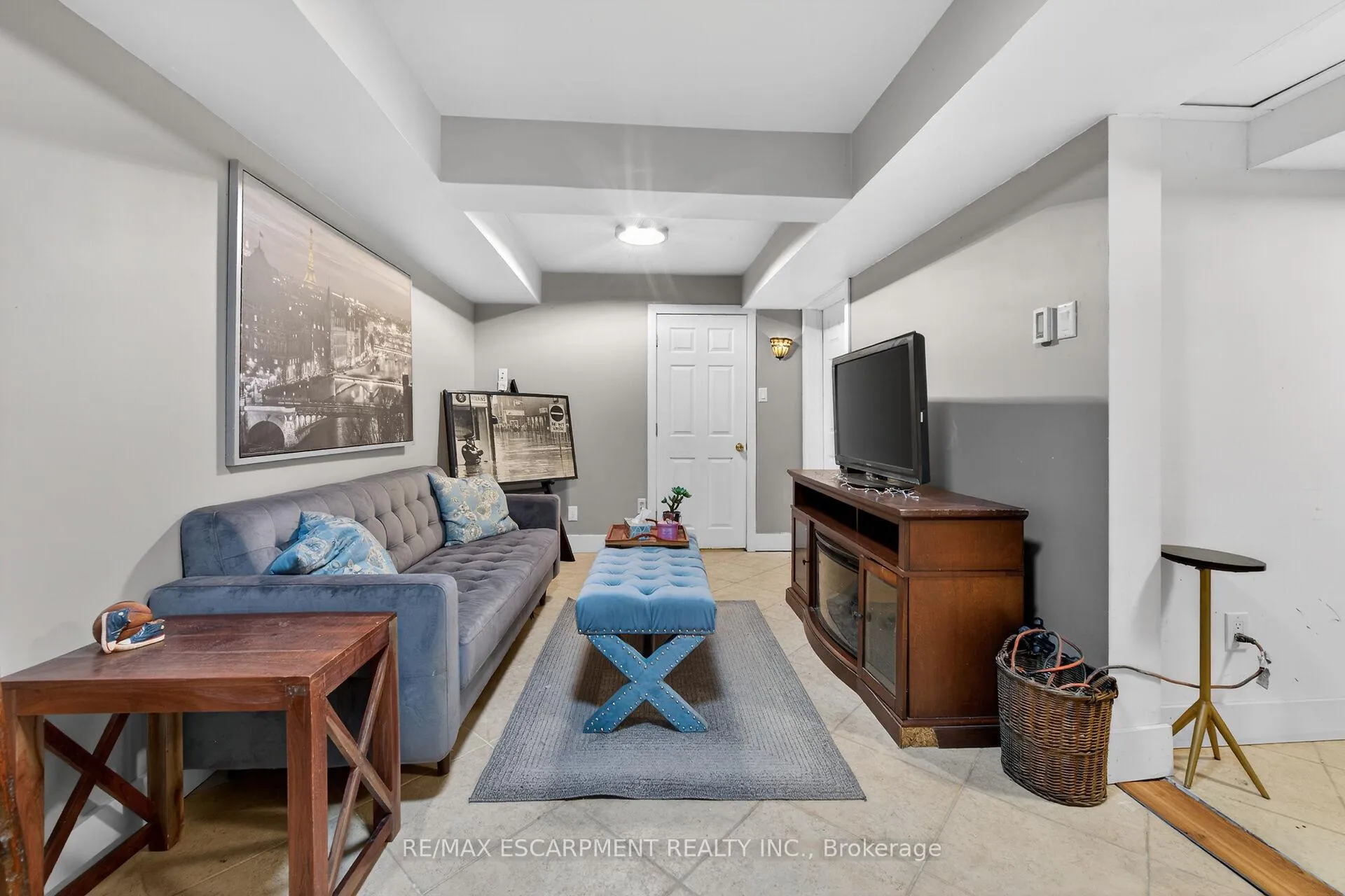 Photo 43 of 249 Lloyminn Avenue, Hamilton, Ancaster — HOMEH