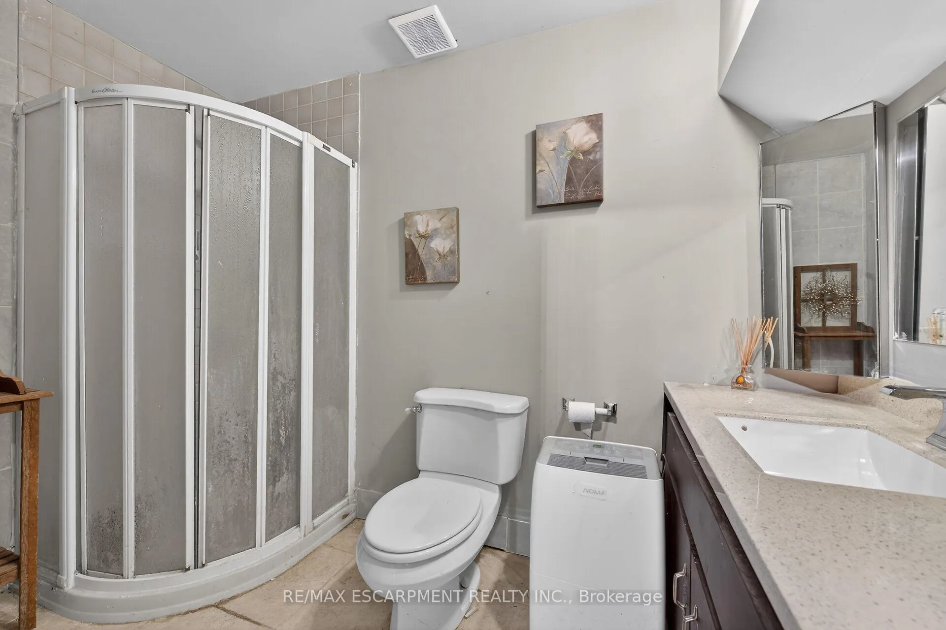 Photo 45 of 249 Lloyminn Avenue, Hamilton, Ancaster — HOMEH
