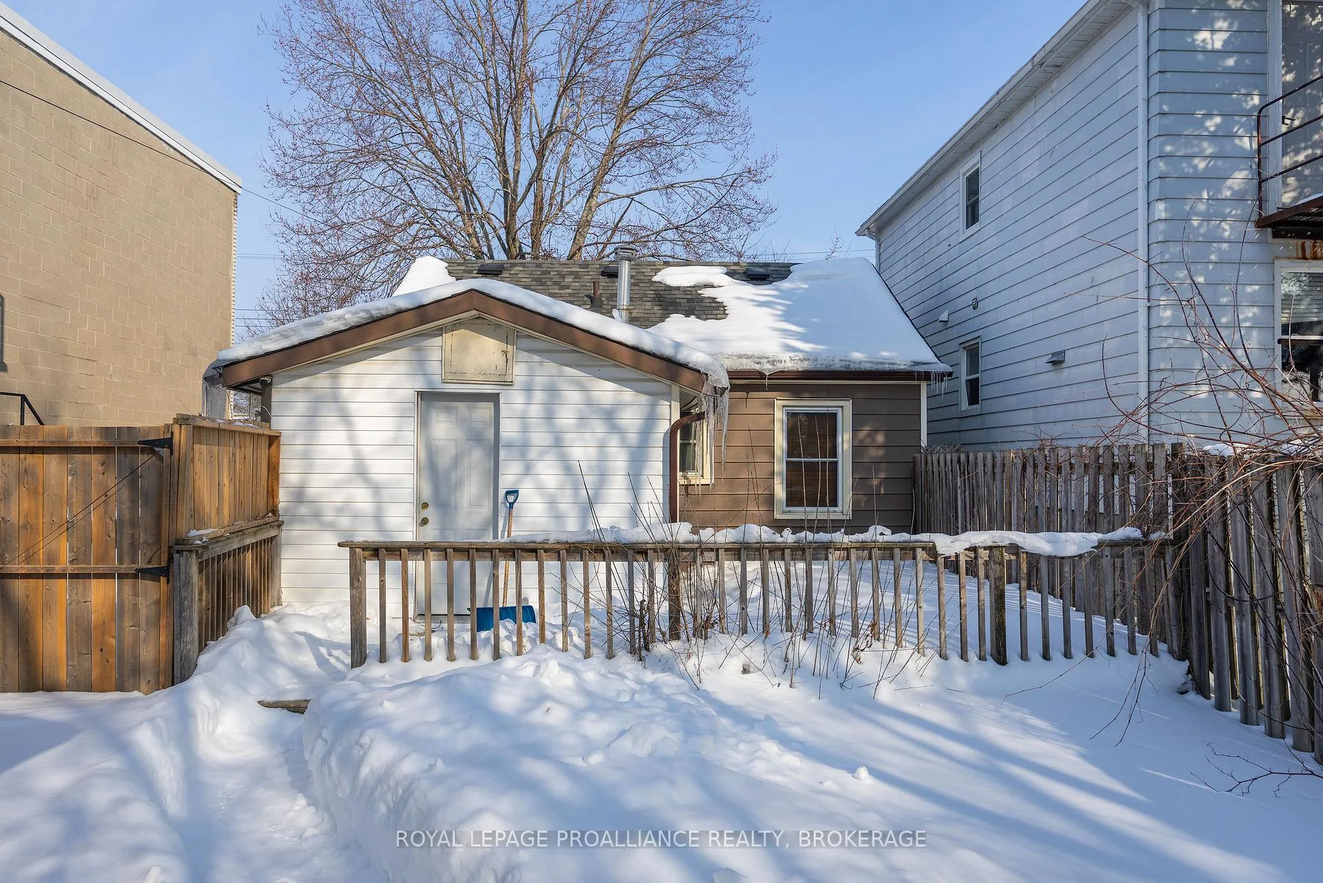 Photo 11 of 80 Joseph Street, Kingston, East of Sir John A. Blvd — HOMEH