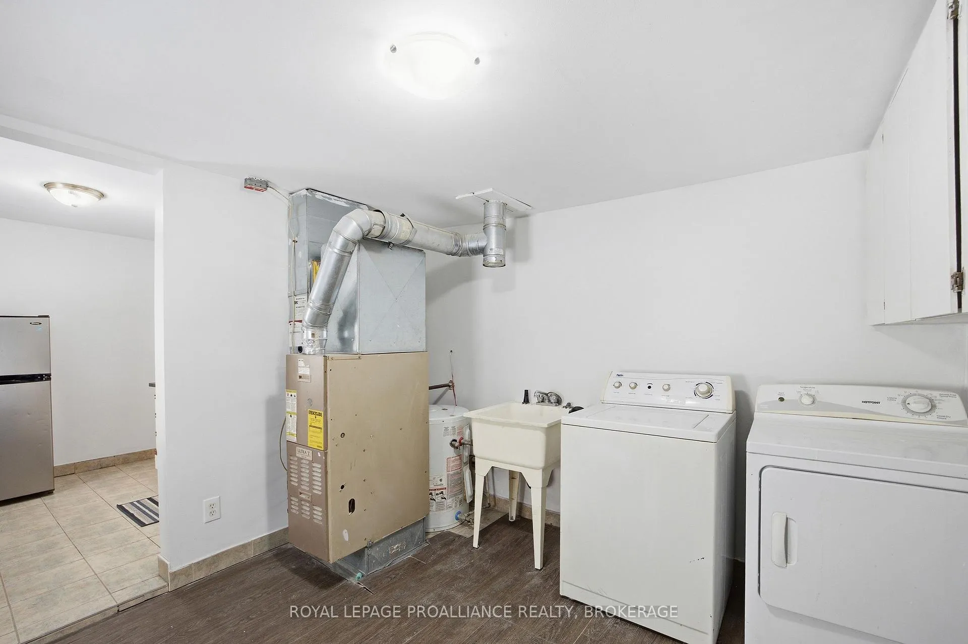 Photo 29 of 80 Joseph Street, Kingston, East of Sir John A. Blvd — HOMEH