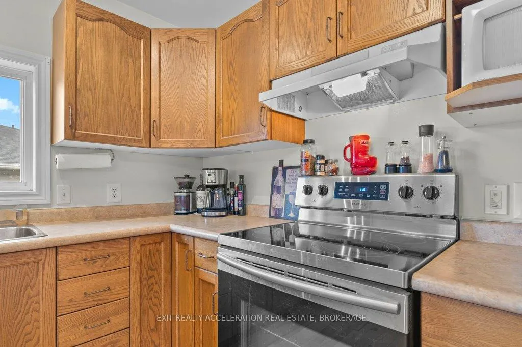 Photo 16 of 105 Pearl Street, Deseronto, Deseronto (Town) — HOMEH