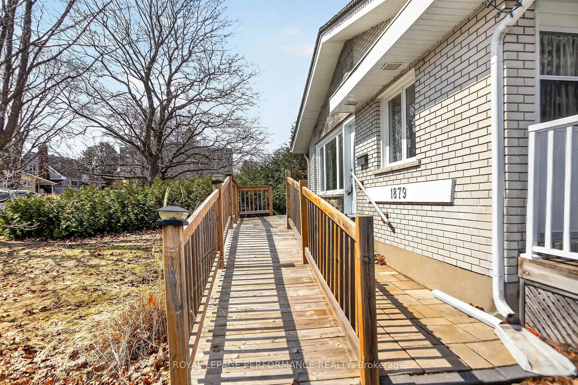 Photo 3 of 1879 Sharel Drive, Ottawa, Guildwood Estates - Urbandale Acres — HOMEH