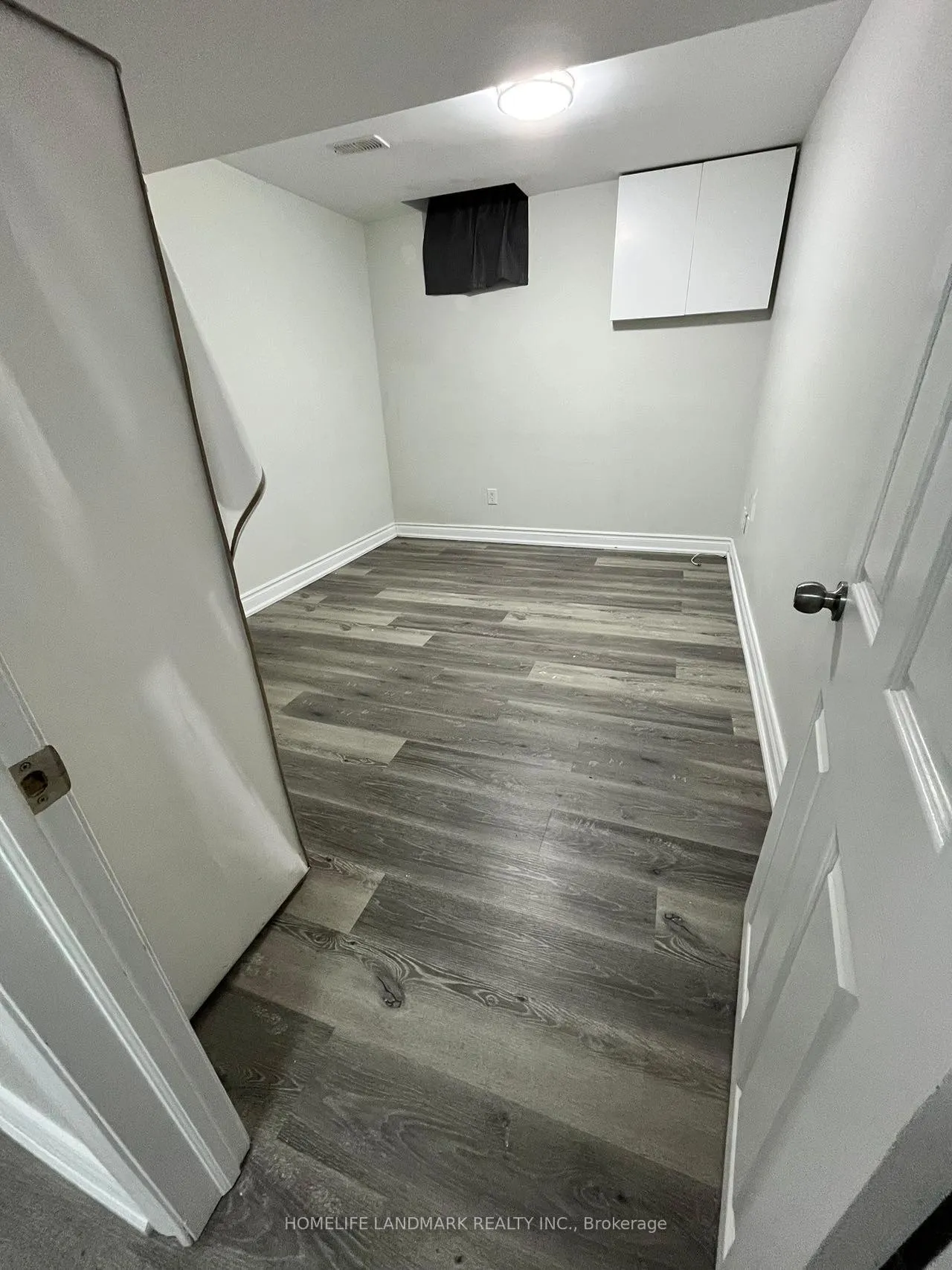 Photo 4 of Unit BSMT, 6 Karen Miles Crescent, Markham, Middlefield — HOMEH