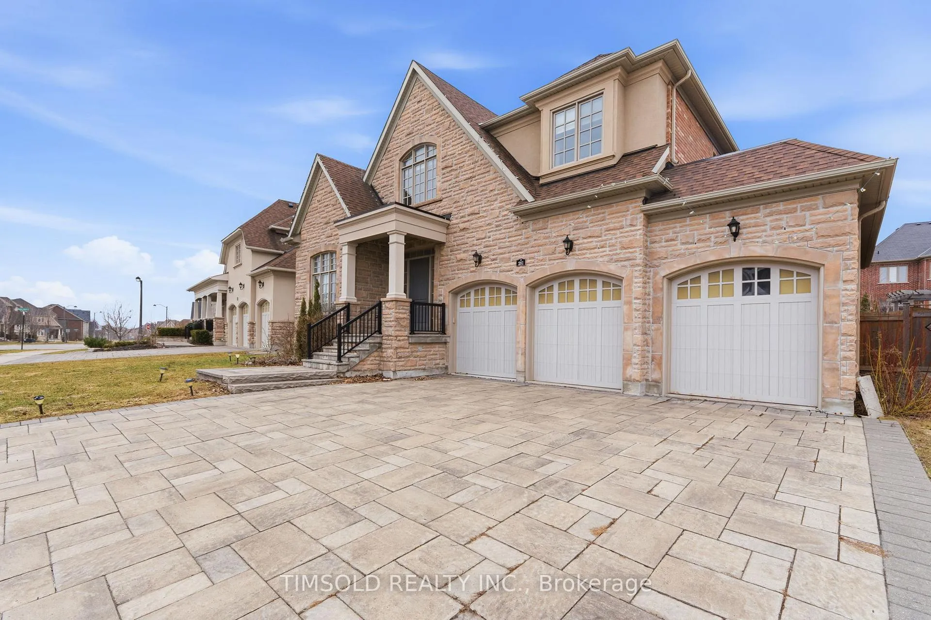 Photo 2 of 281 Angus Glen Boulevard, Markham, Devil's Elbow — HOMEH
