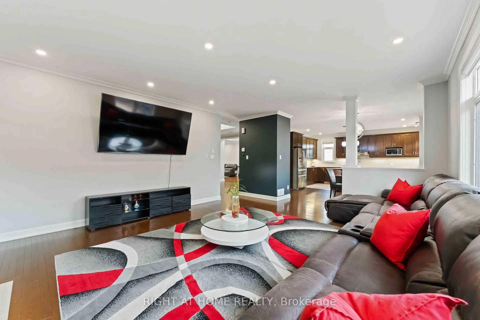 Photo 16 of 211 Denali Way, Ottawa, Stittsville (North) — HOMEH