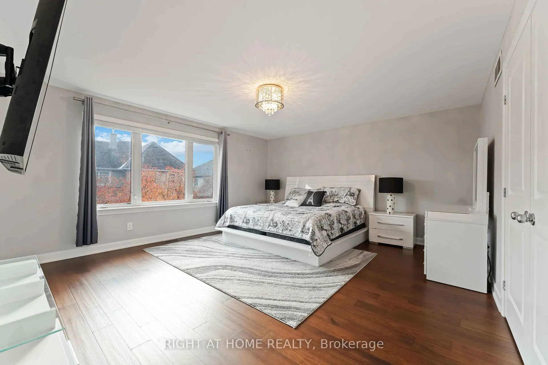 Photo 21 of 211 Denali Way, Ottawa, Stittsville (North) — HOMEH