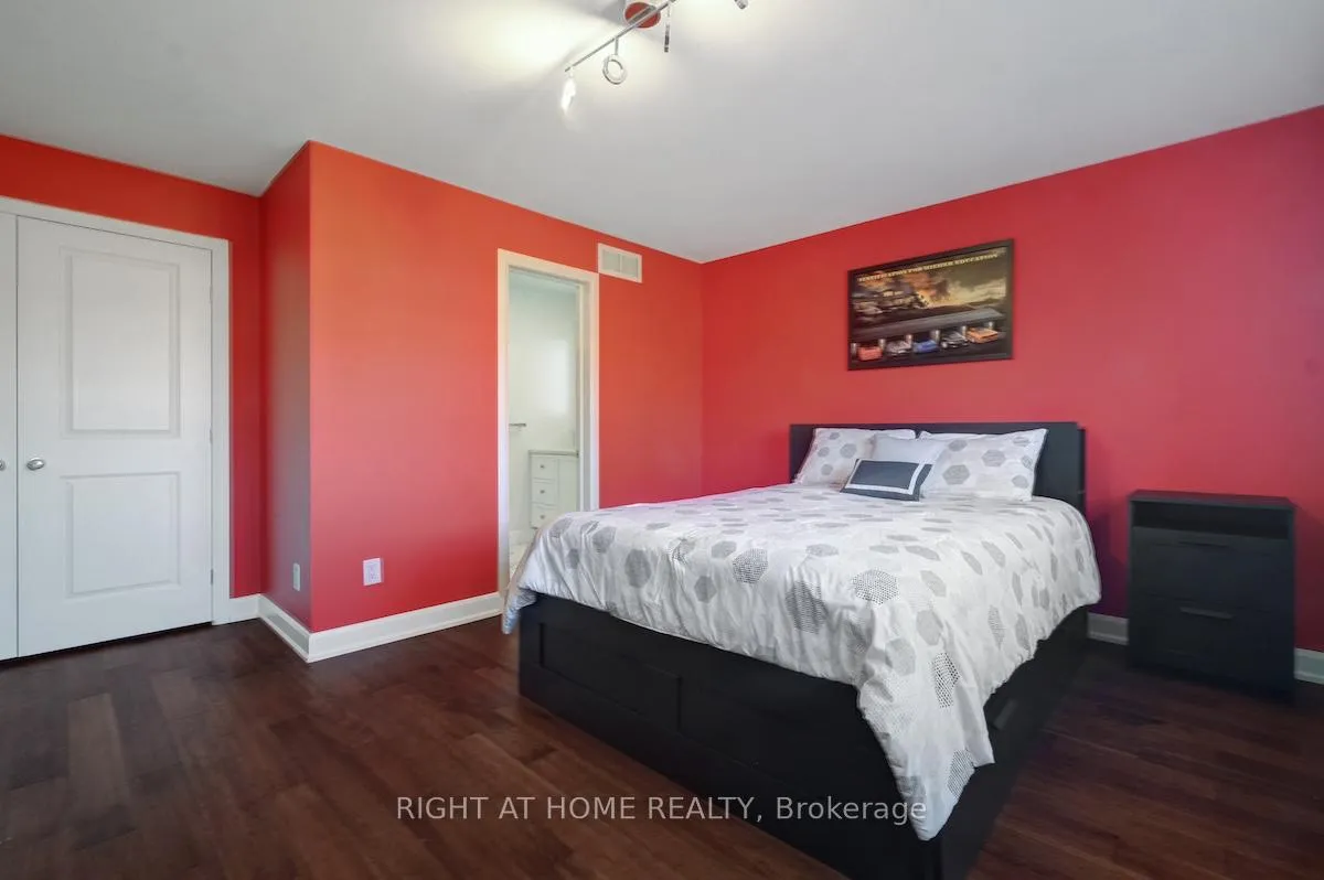 Photo 27 of 211 Denali Way, Ottawa, Stittsville (North) — HOMEH