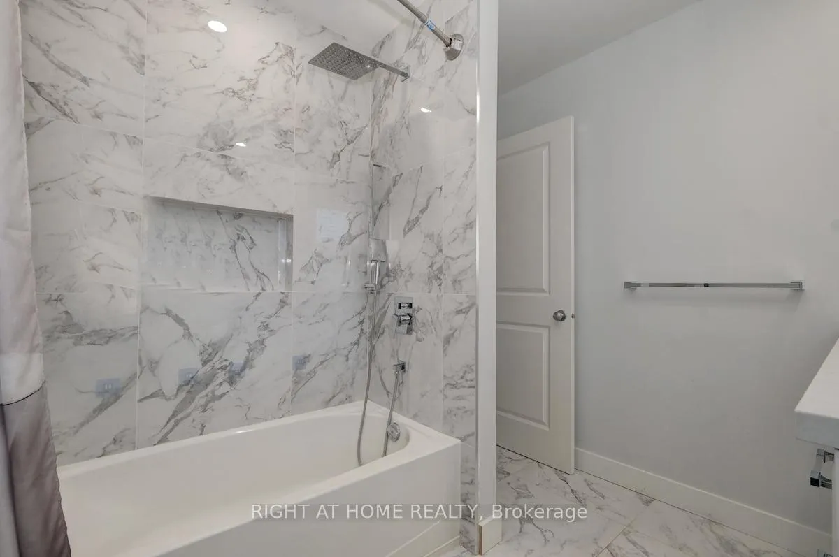 Photo 29 of 211 Denali Way, Ottawa, Stittsville (North) — HOMEH
