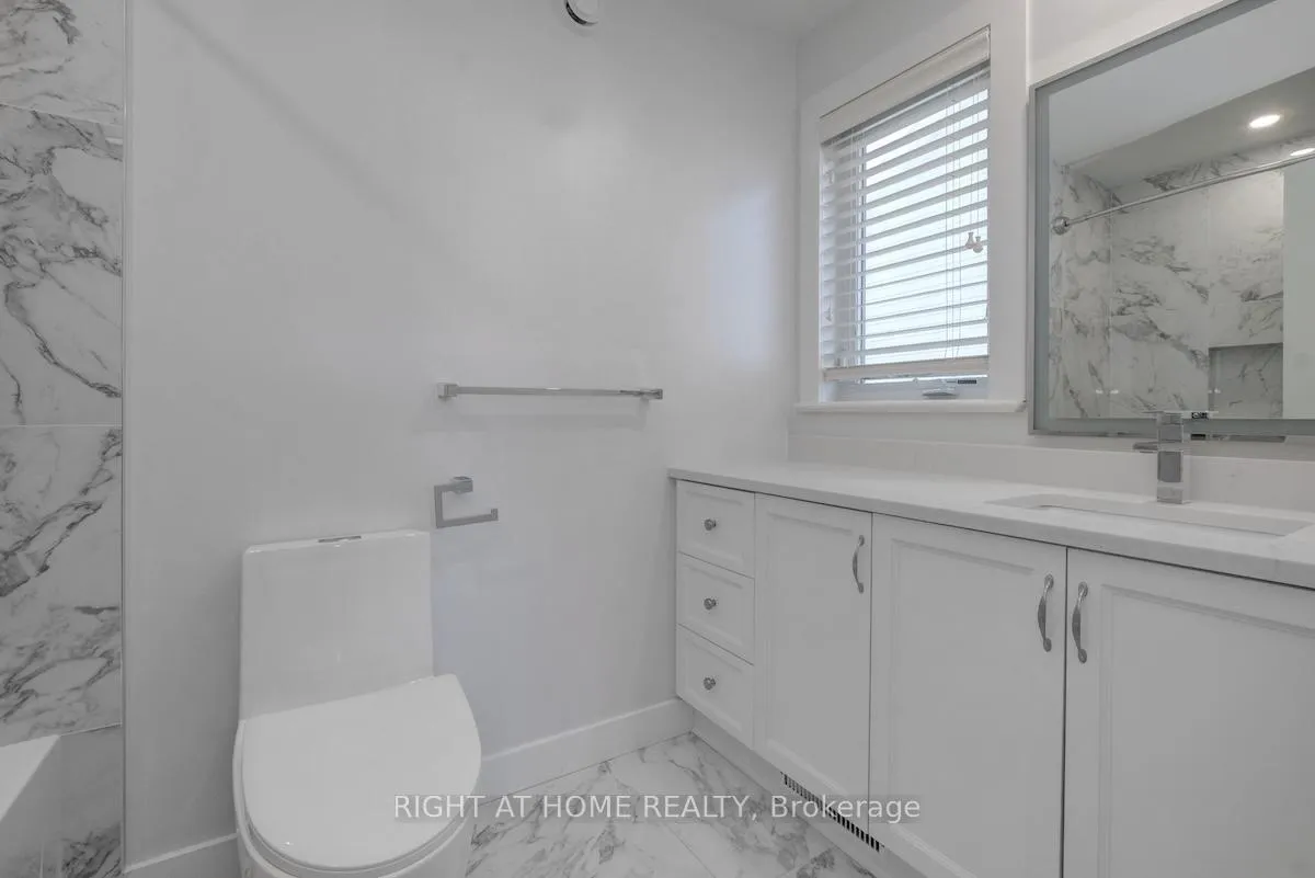 Photo 32 of 211 Denali Way, Ottawa, Stittsville (North) — HOMEH