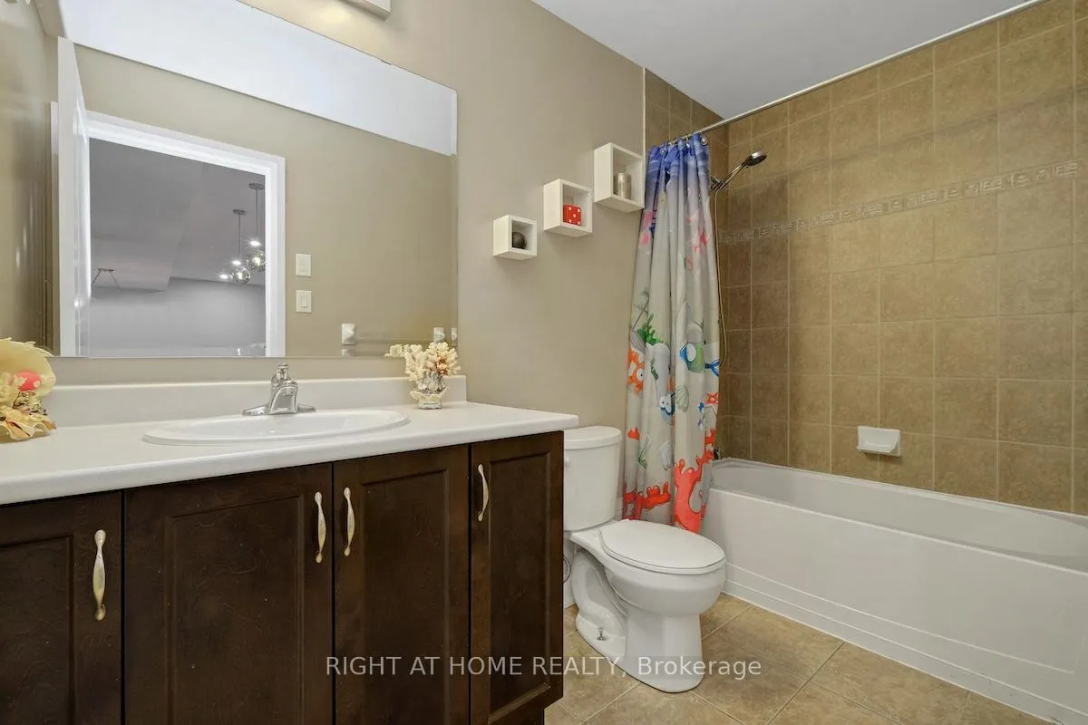 Photo 39 of 211 Denali Way, Ottawa, Stittsville (North) — HOMEH
