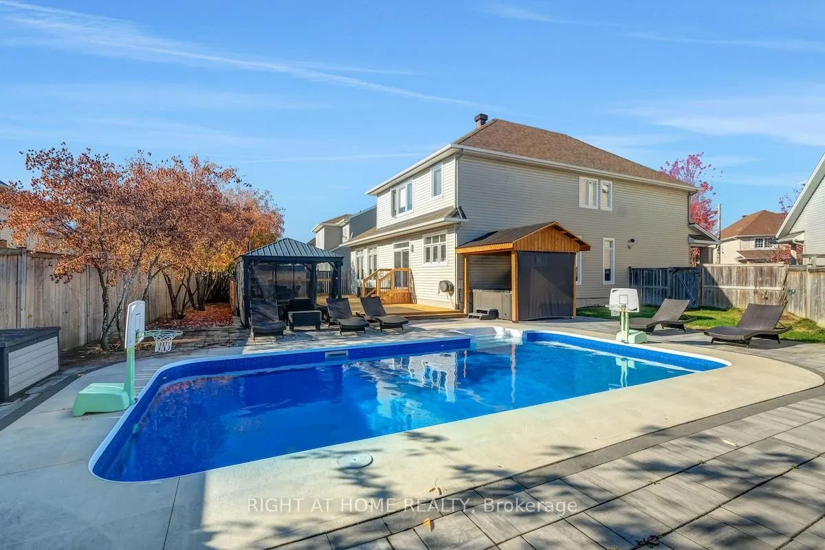 Photo 45 of 211 Denali Way, Ottawa, Stittsville (North) — HOMEH