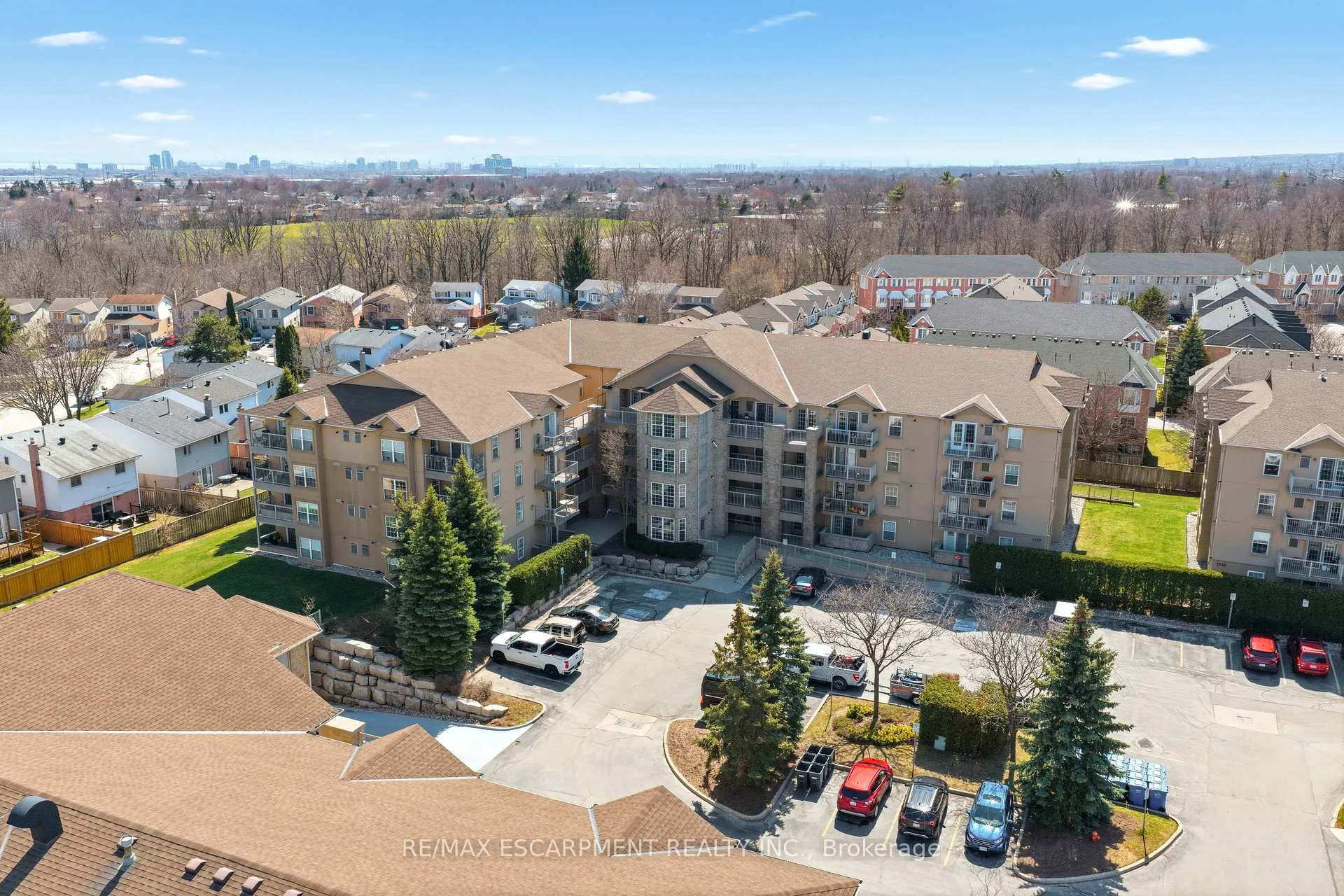 Front of Unit 213, 1820 Walkers Line