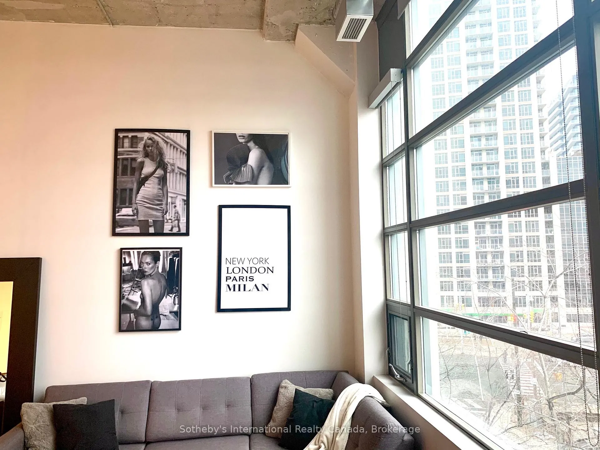 Photo 6 of Unit 323, 637 Lake Shore Boulevard W, Toronto, Niagara — HOMEH