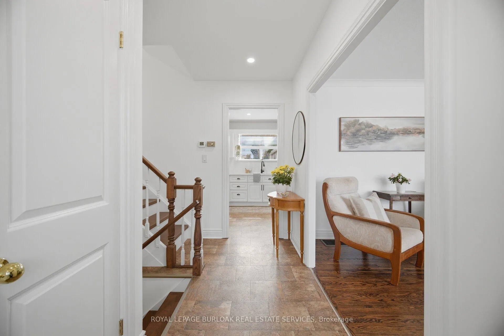 Photo 4 of 188 White Pines Drive, Burlington, Appleby — HOMEH