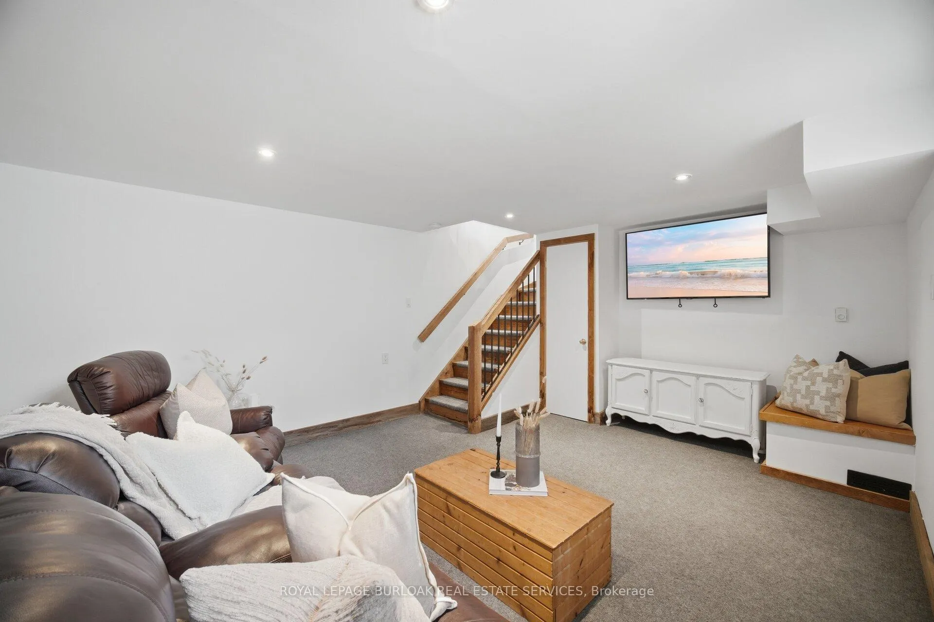 Photo 17 of 188 White Pines Drive, Burlington, Appleby — HOMEH
