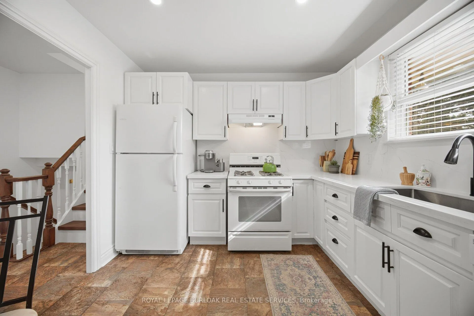 Photo 22 of 188 White Pines Drive, Burlington, Appleby — HOMEH
