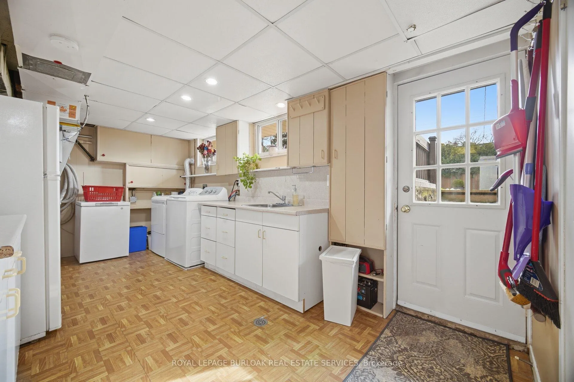 Photo 39 of 188 White Pines Drive, Burlington, Appleby — HOMEH