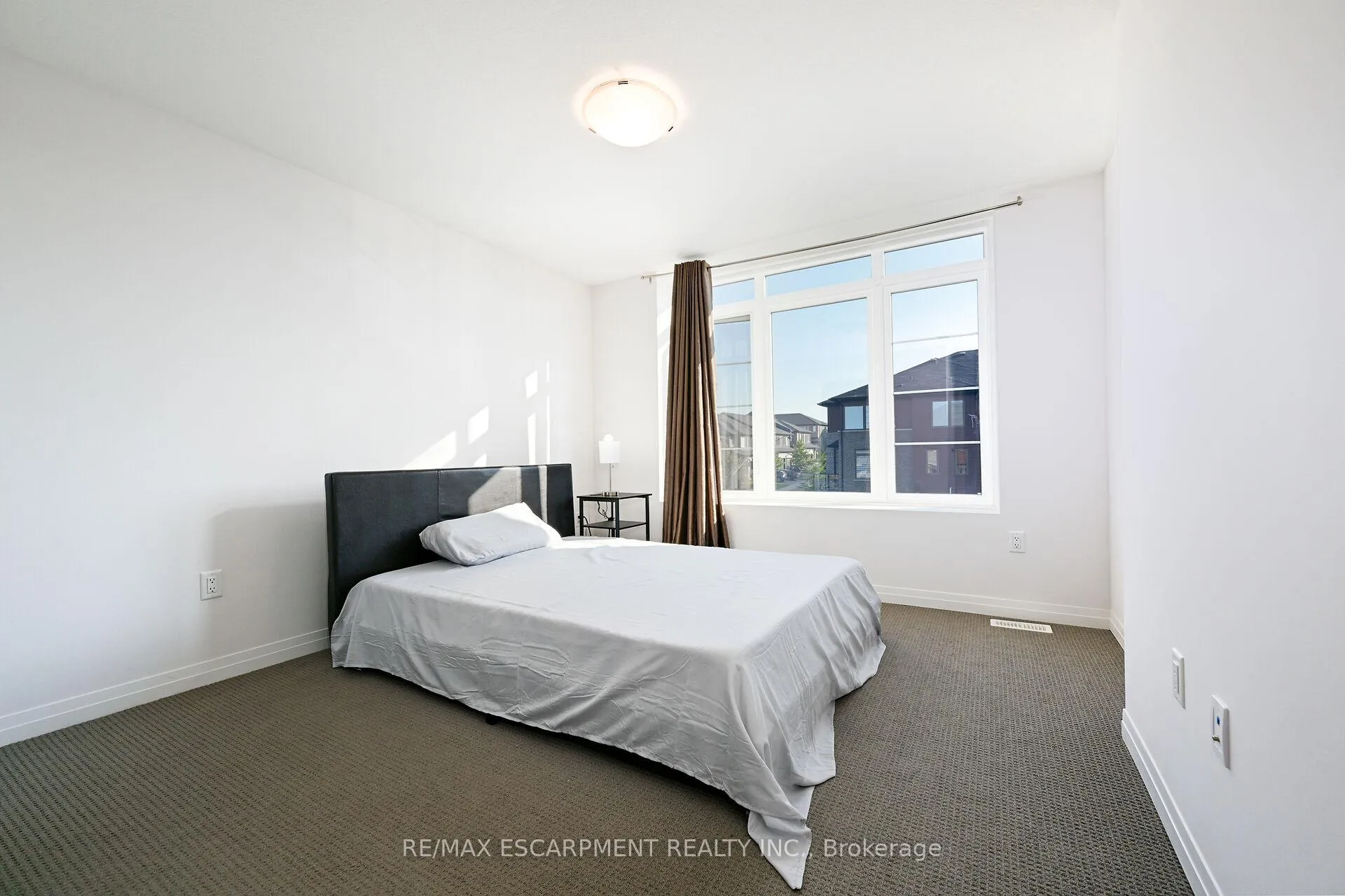 Photo 16 of Unit 70, 30 Time Square Boulevard, Hamilton, Rural Stoney Creek — HOMEH