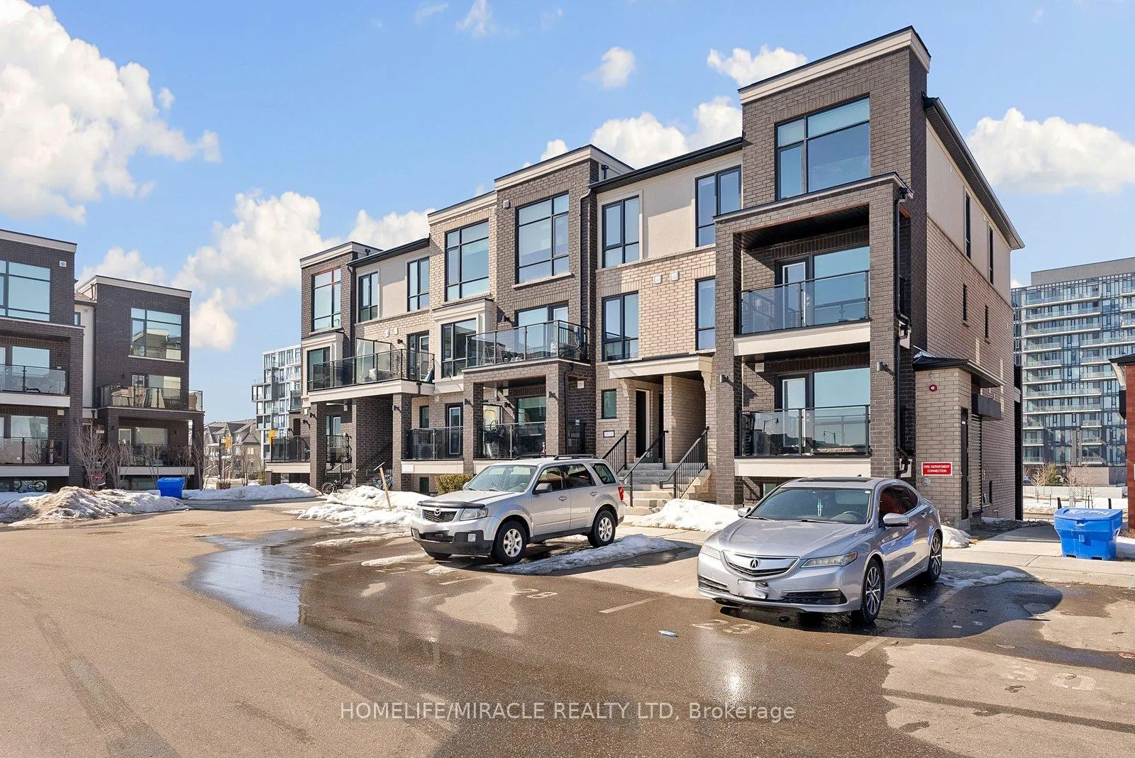 Front of Unit 14, 185 Veterans Drive