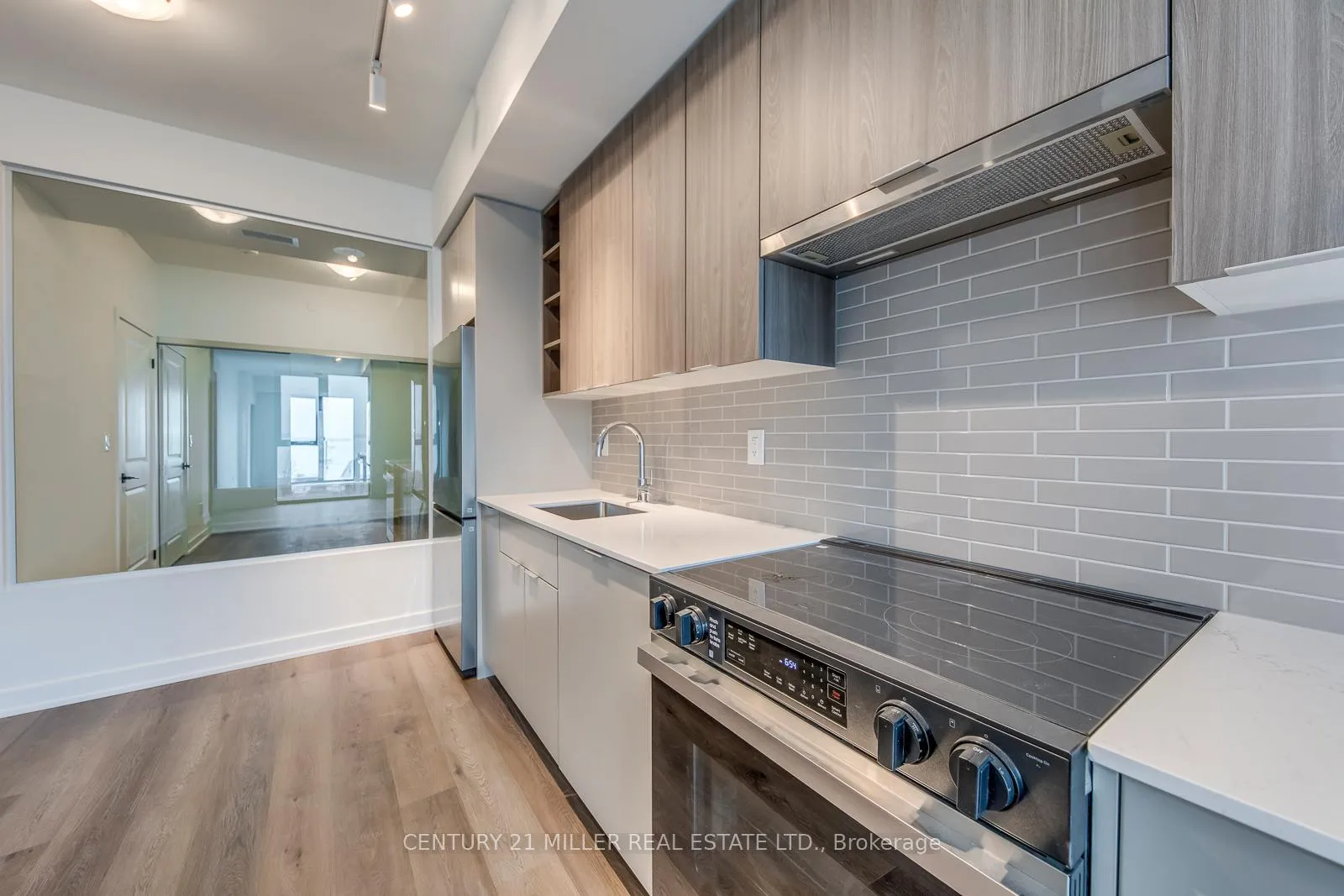 Photo 8 of Unit 313, 2075 Lakeshore Road, Burlington, Brant — HOMEH