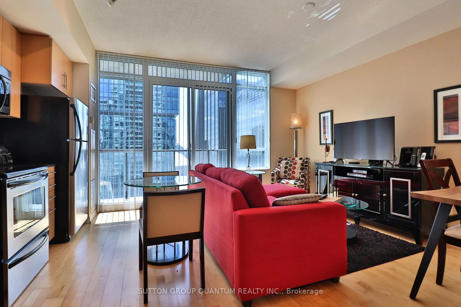 Photo 6 of Unit 2604, 65 Bremner Boulevard, Toronto, Waterfront Communities — HOMEH