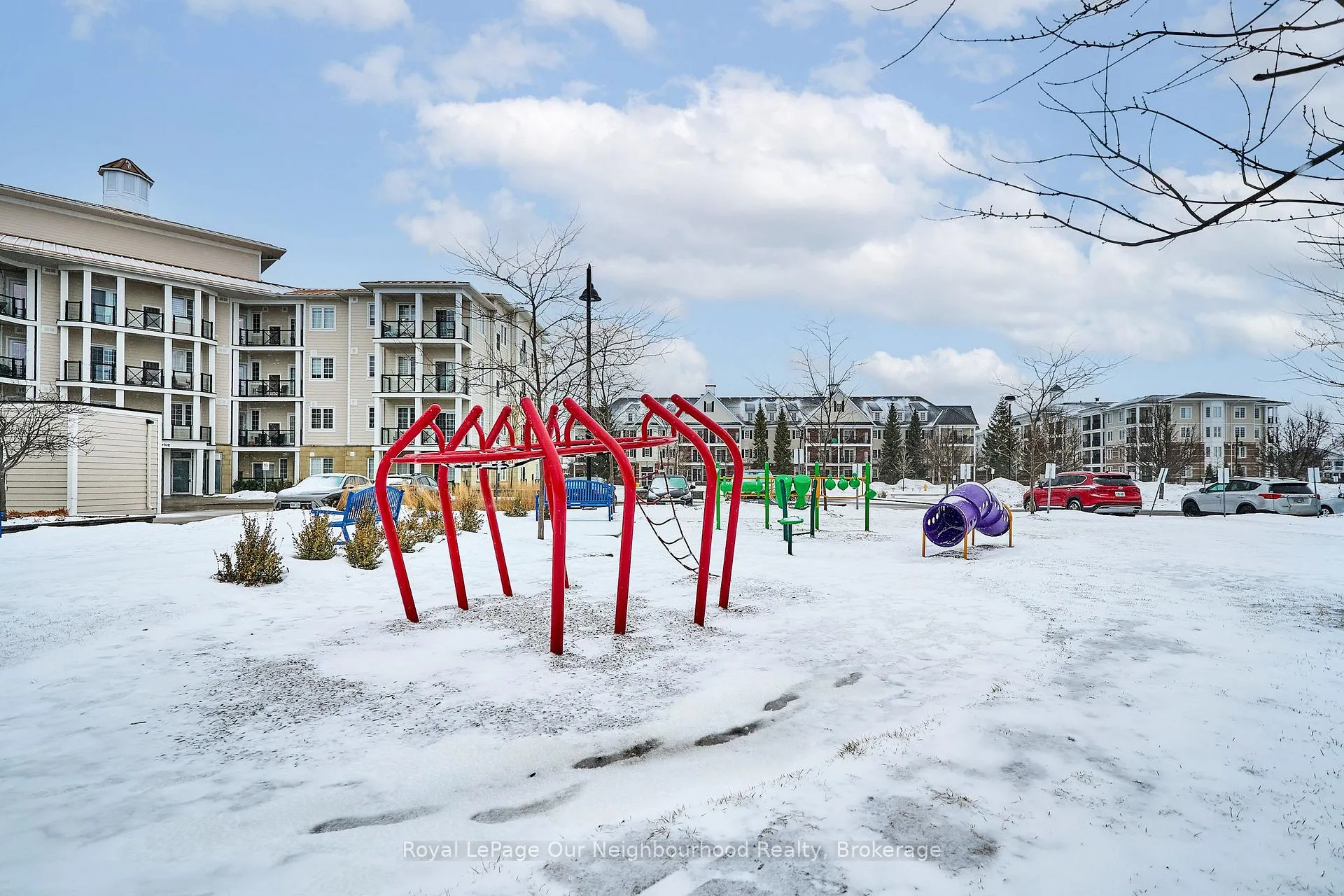 Photo 5 of Unit 107, 80 Shipway Avenue, Clarington, Newcastle — HOMEH