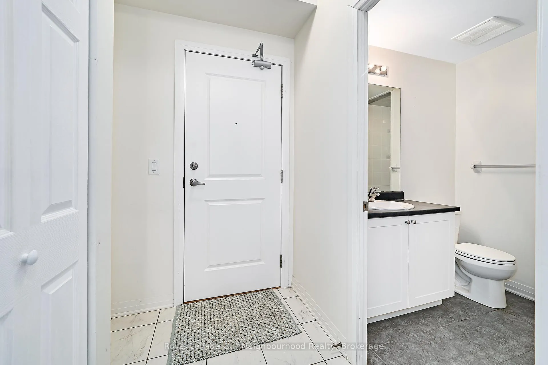 Photo 17 of Unit 107, 80 Shipway Avenue, Clarington, Newcastle — HOMEH