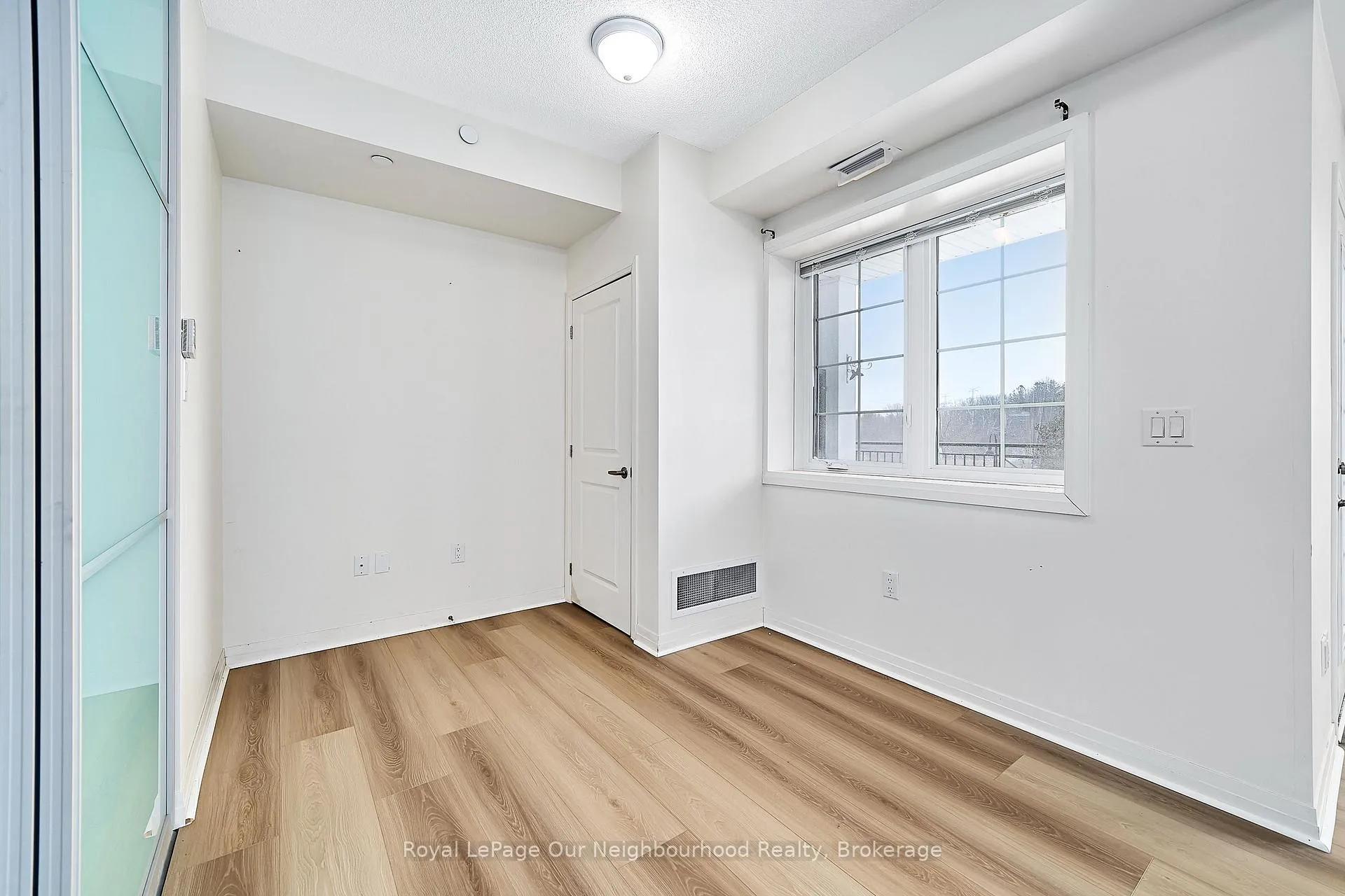 Photo 35 of Unit 107, 80 Shipway Avenue, Clarington, Newcastle — HOMEH