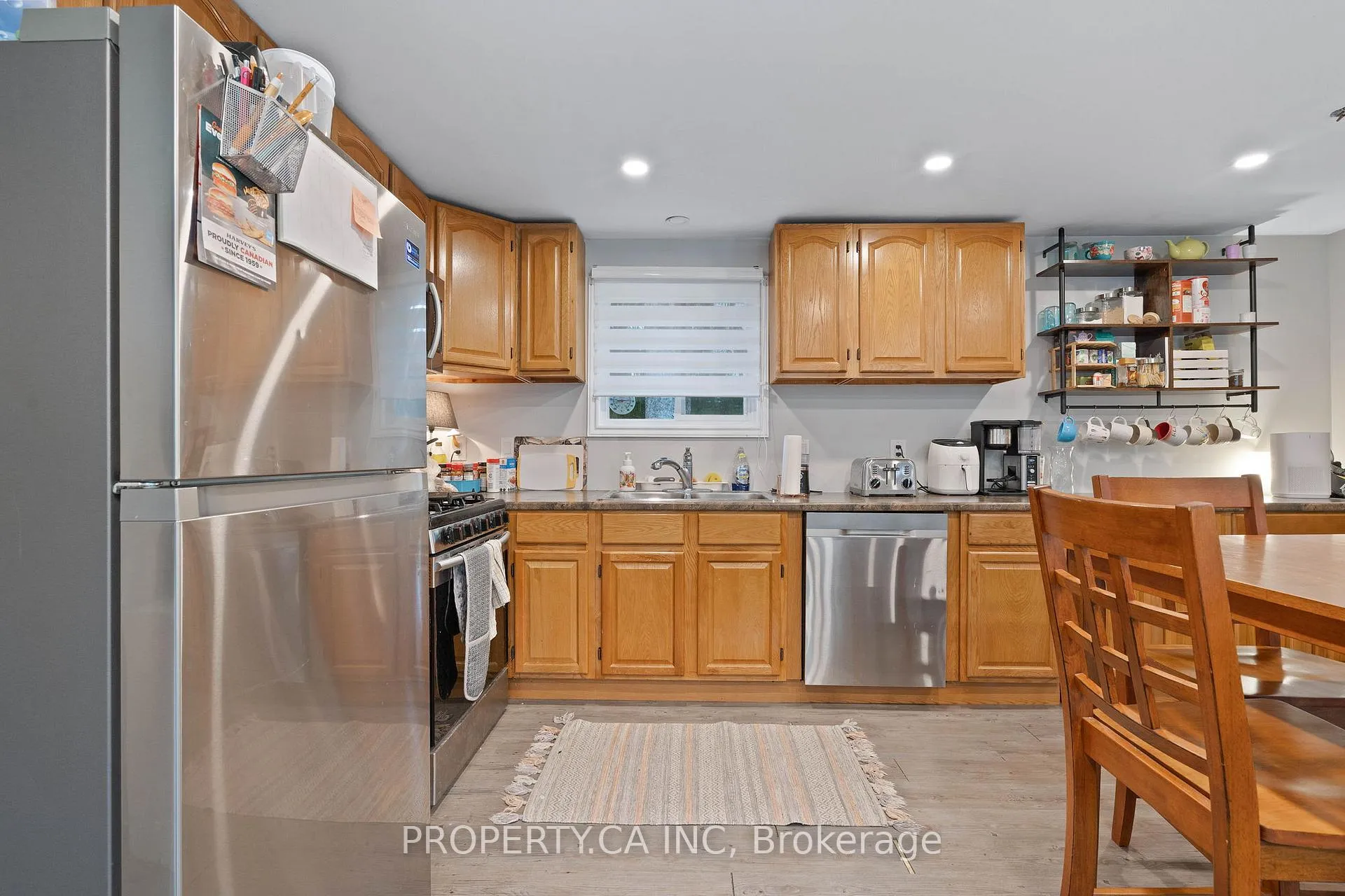 Photo 11 of 190 Ann Street, North Middlesex, Parkhill — HOMEH
