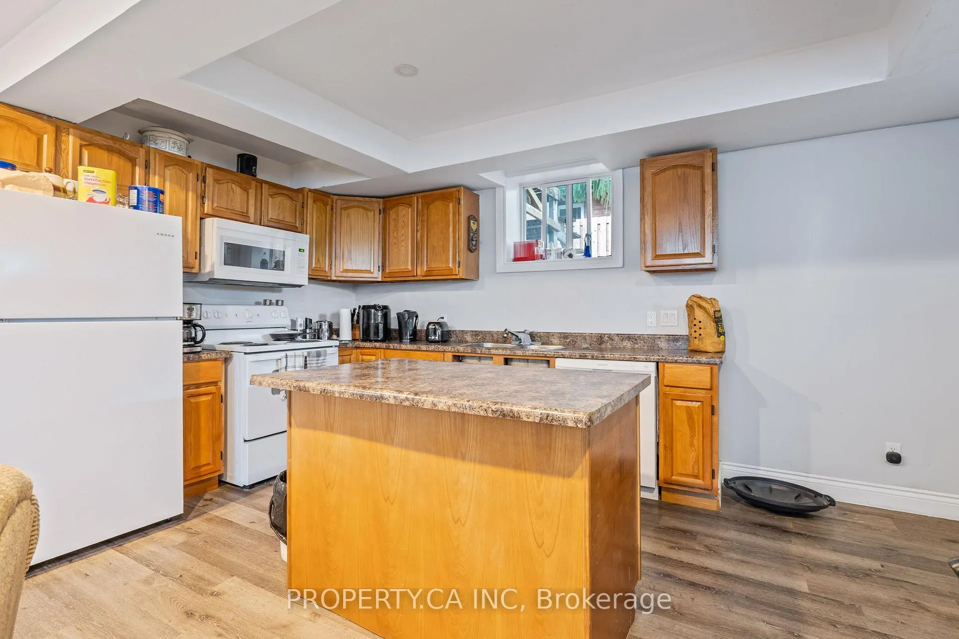 Photo 36 of 190 Ann Street, North Middlesex, Parkhill — HOMEH