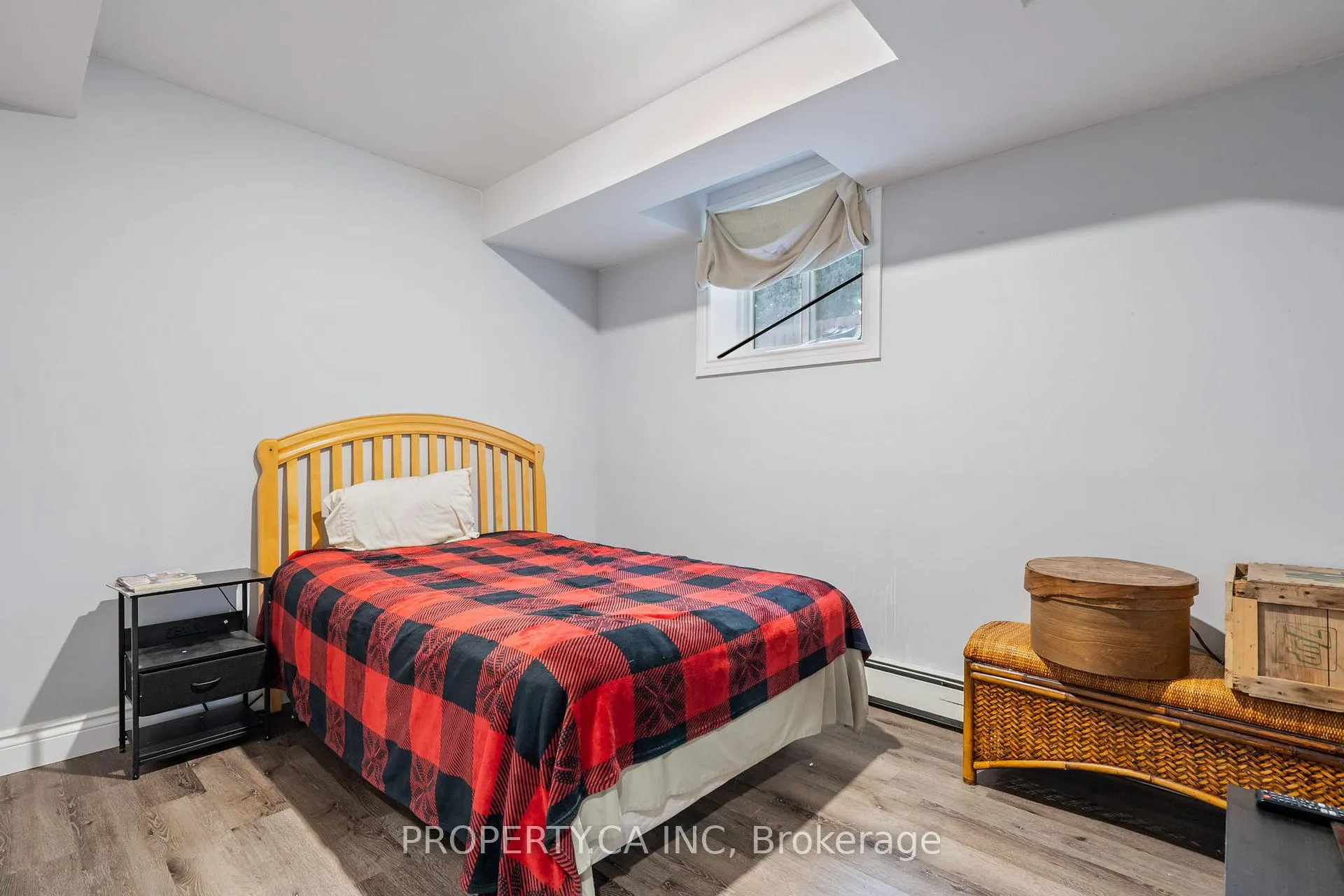 Photo 39 of 190 Ann Street, North Middlesex, Parkhill — HOMEH