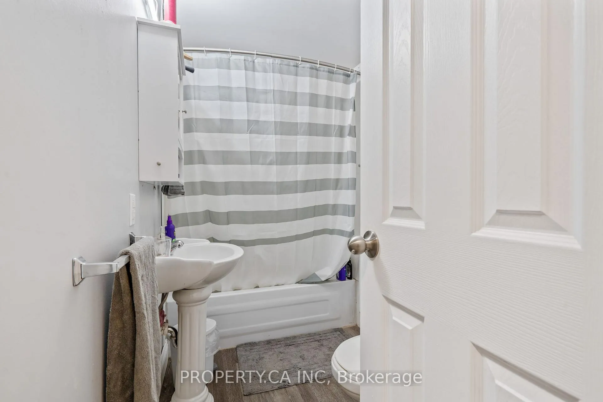 Photo 44 of 190 Ann Street, North Middlesex, Parkhill — HOMEH