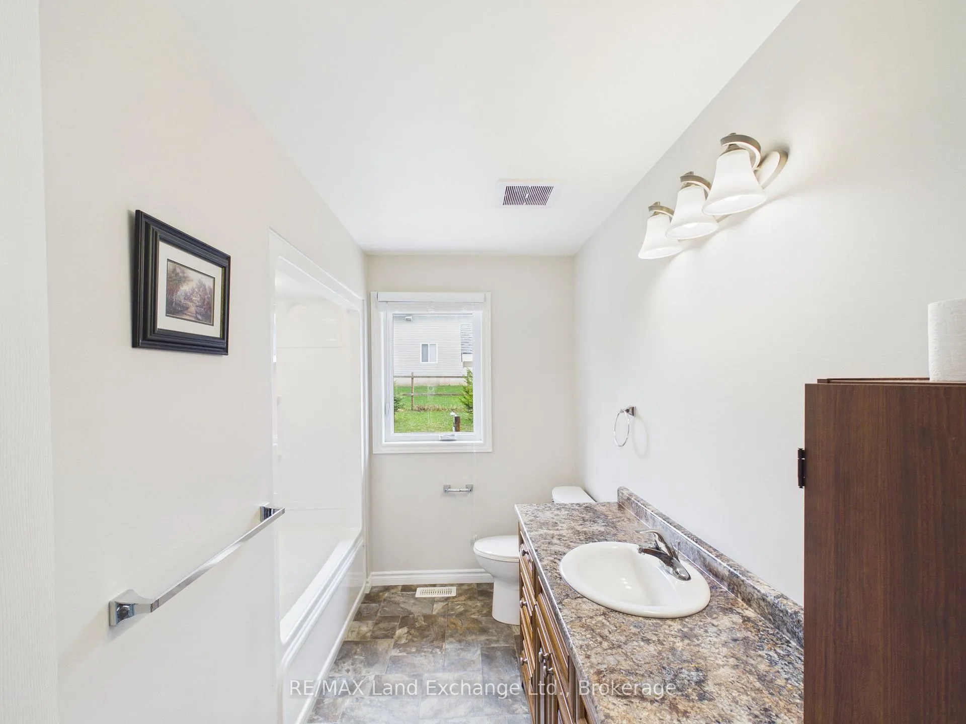 Photo 11 of 39 McCrea Street, Morris Turnberry, Belgrave — HOMEH