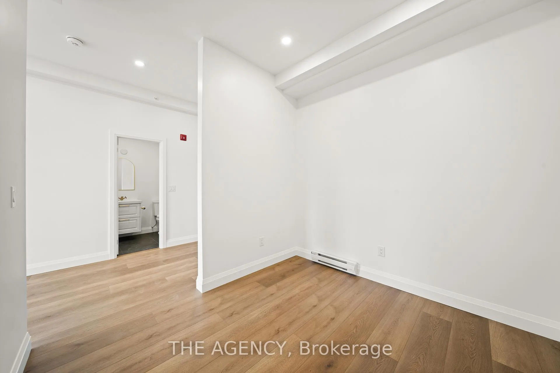 Photo 5 of Unit 3, 153 Main Street E, Milton, Old Milton — HOMEH