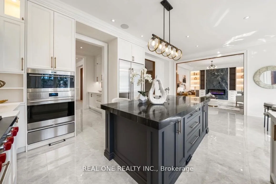 Photo 17 of 46 Hughson Drive, Markham, Buttonville — HOMEH