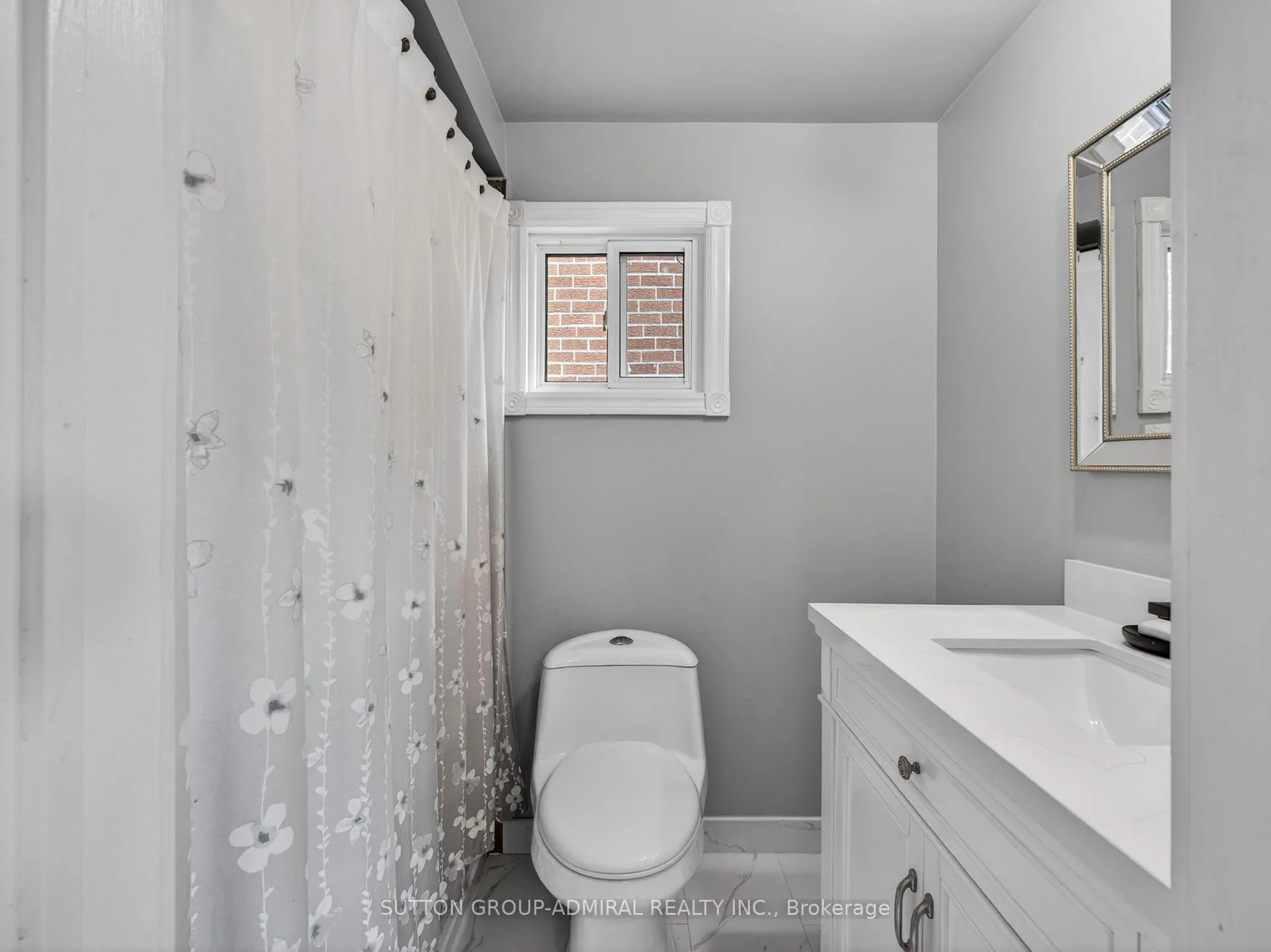 Photo 28 of 116 Patrice Crescent, Vaughan, Crestwood-Springfarm-Yorkhill — HOMEH