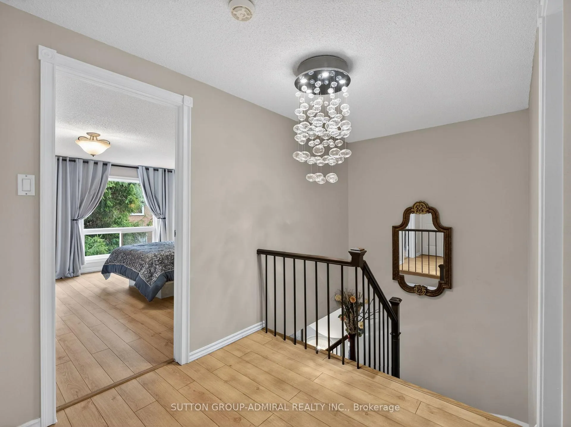 Photo 37 of 116 Patrice Crescent, Vaughan, Crestwood-Springfarm-Yorkhill — HOMEH