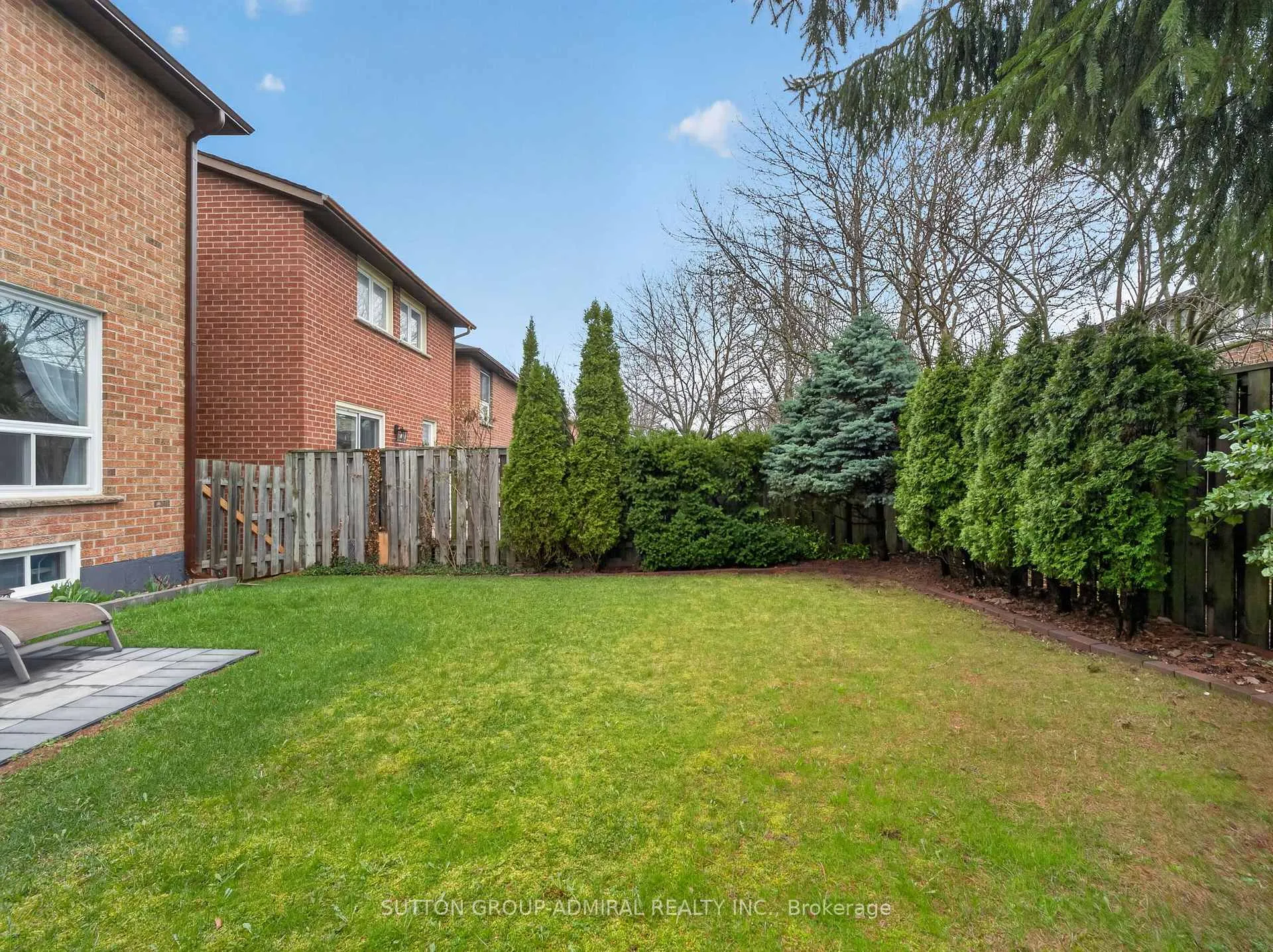 Photo 45 of 116 Patrice Crescent, Vaughan, Crestwood-Springfarm-Yorkhill — HOMEH