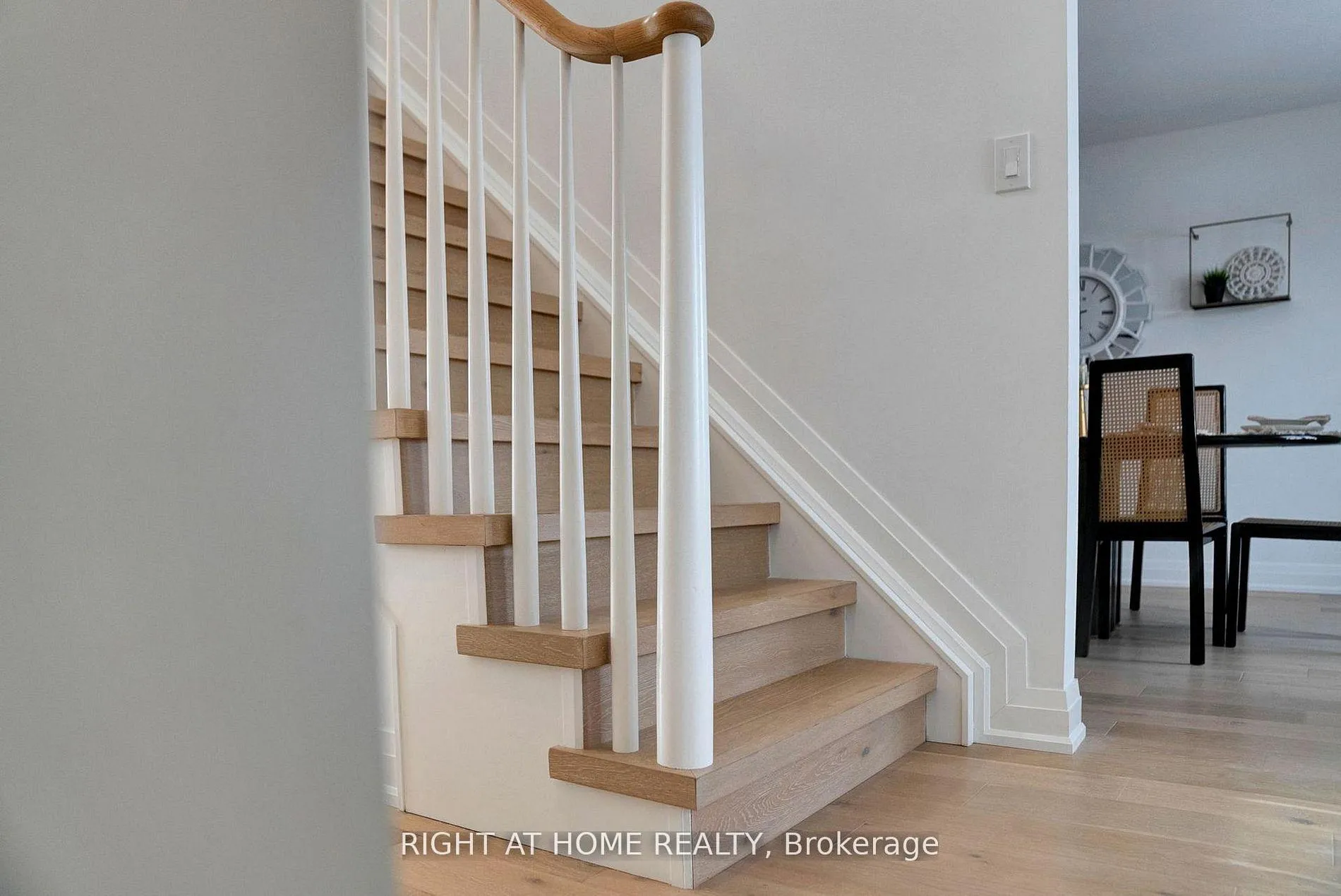Photo 23 of 527 Beech Street E, Whitby, Pringle Creek — HOMEH