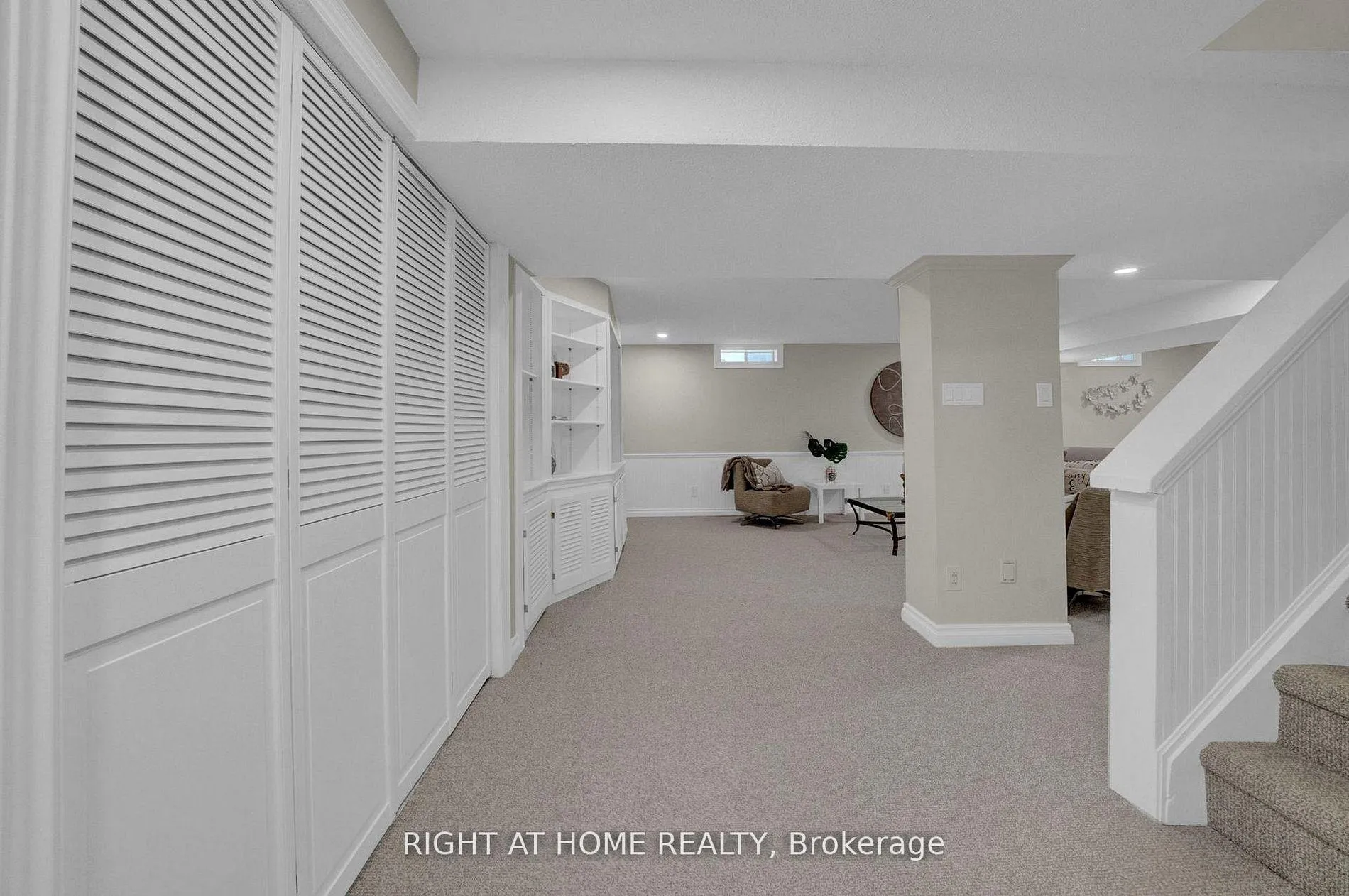Photo 39 of 527 Beech Street E, Whitby, Pringle Creek — HOMEH