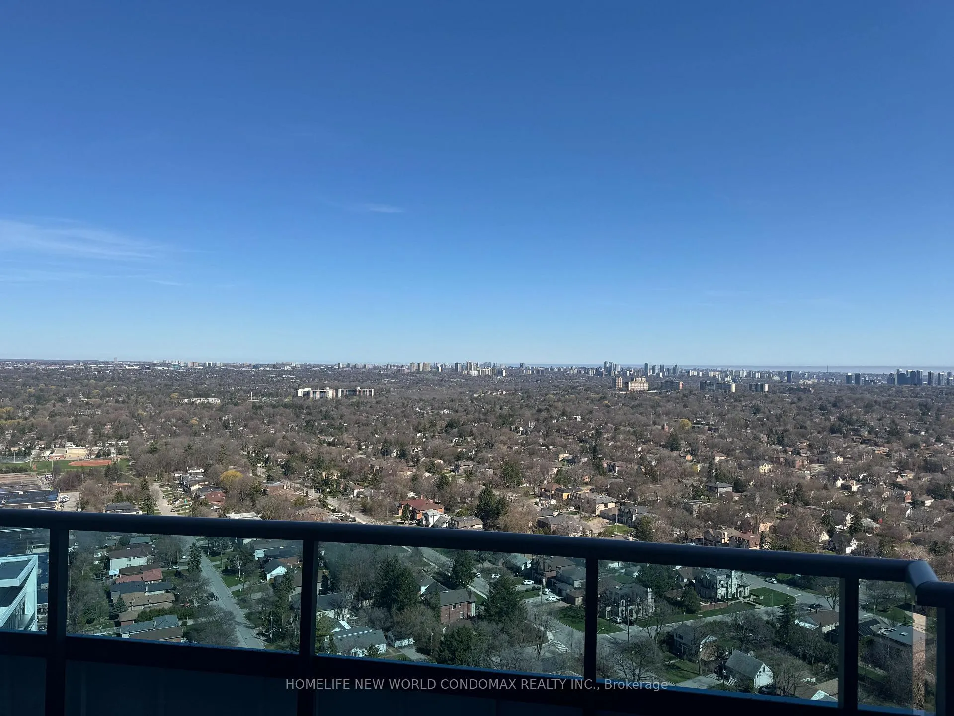Photo 18 of Unit Lph1-15, 7161 Yonge Street, Markham, Thornhill — HOMEH