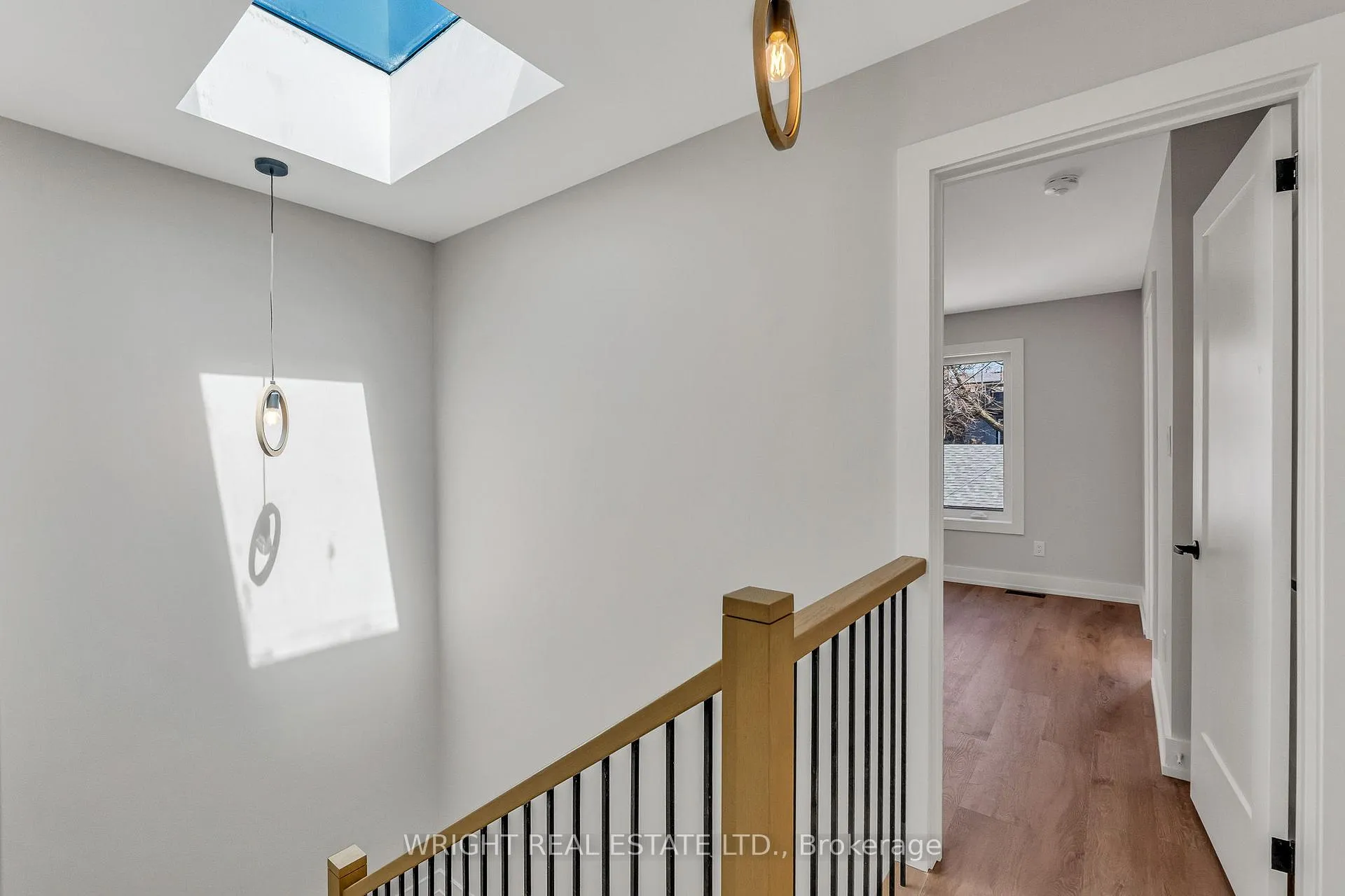 Photo 13 of 170 Croft Street, Toronto, University — HOMEH
