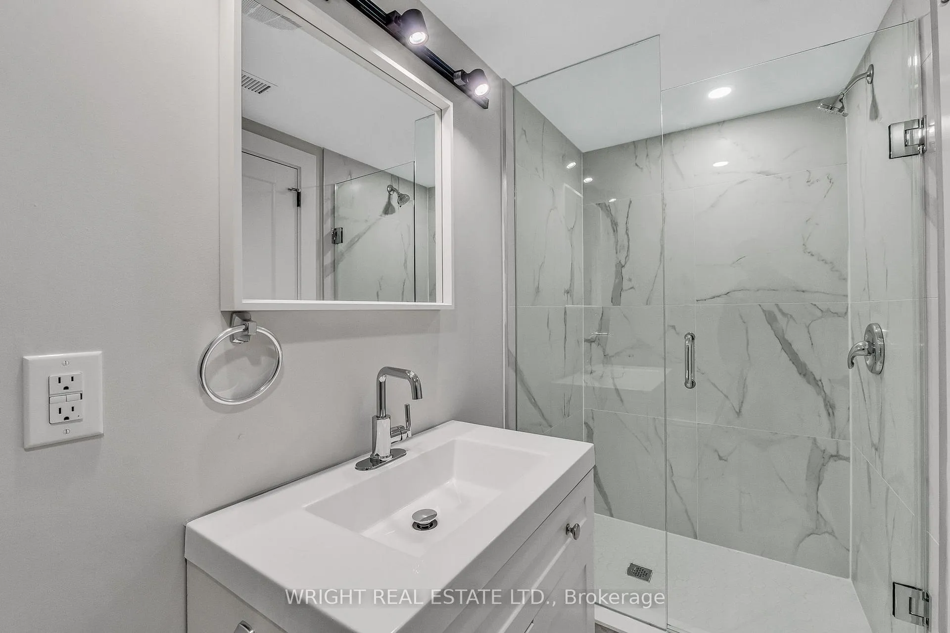 Photo 24 of 170 Croft Street, Toronto, University — HOMEH