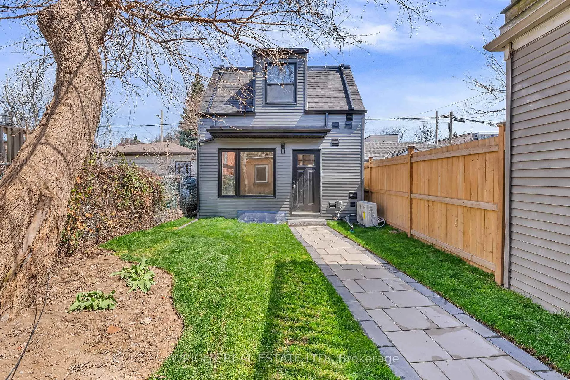 Photo 29 of 170 Croft Street, Toronto, University — HOMEH